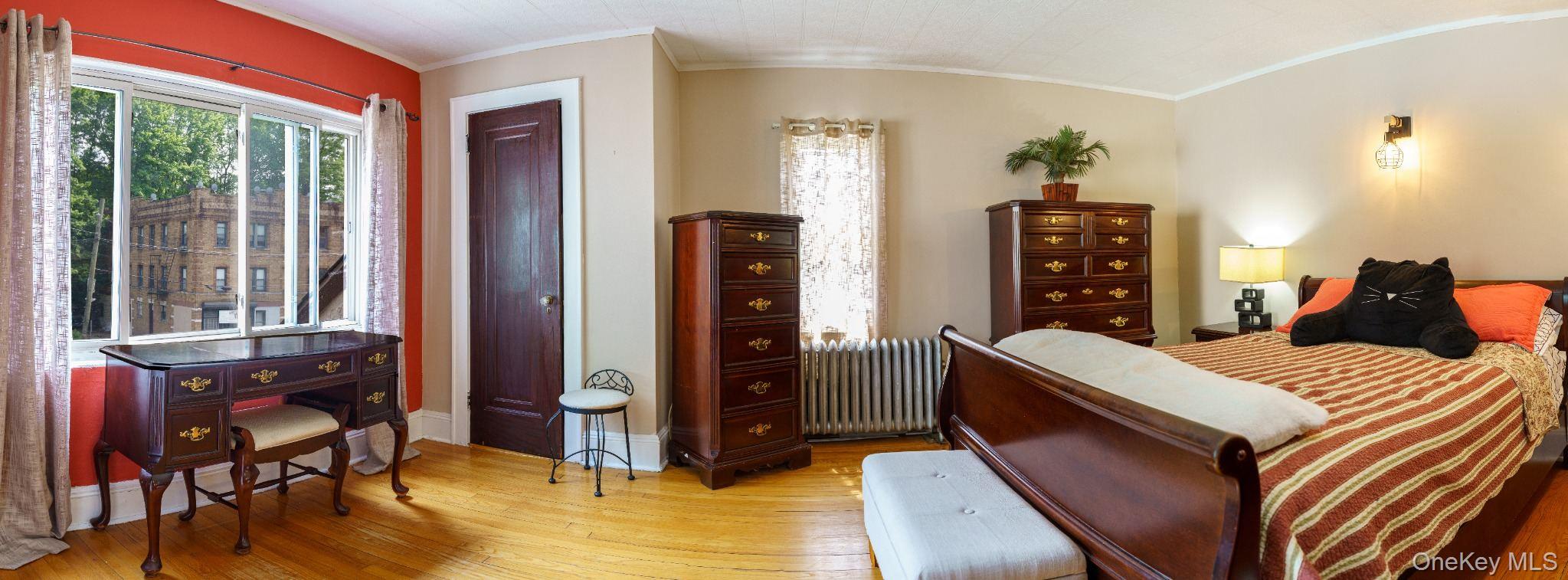 9 Esplanade Property Photo 3