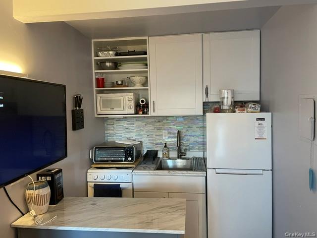 176 Ocean 9 Property Photo 3