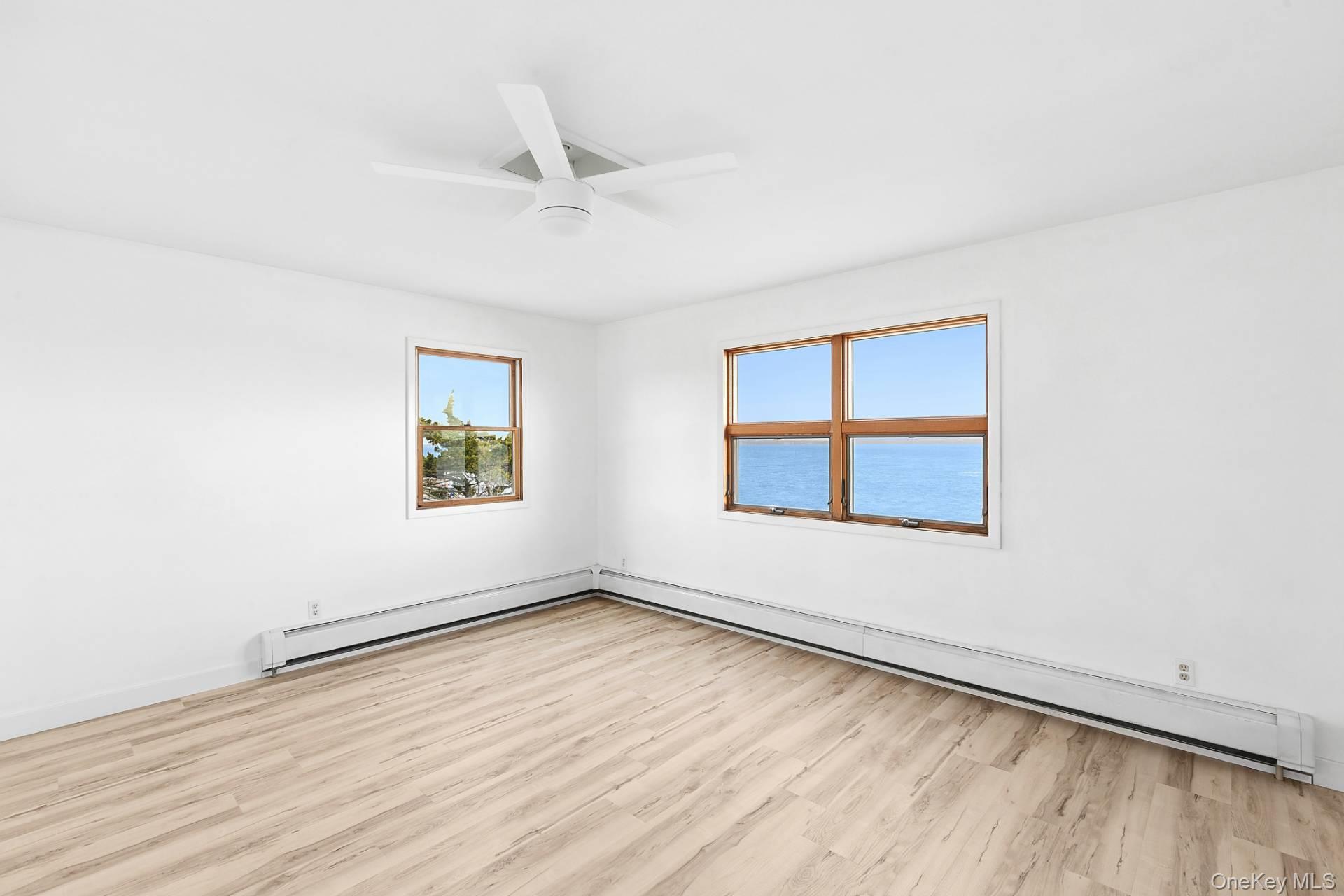 154 Shore Drive Property Photo 8