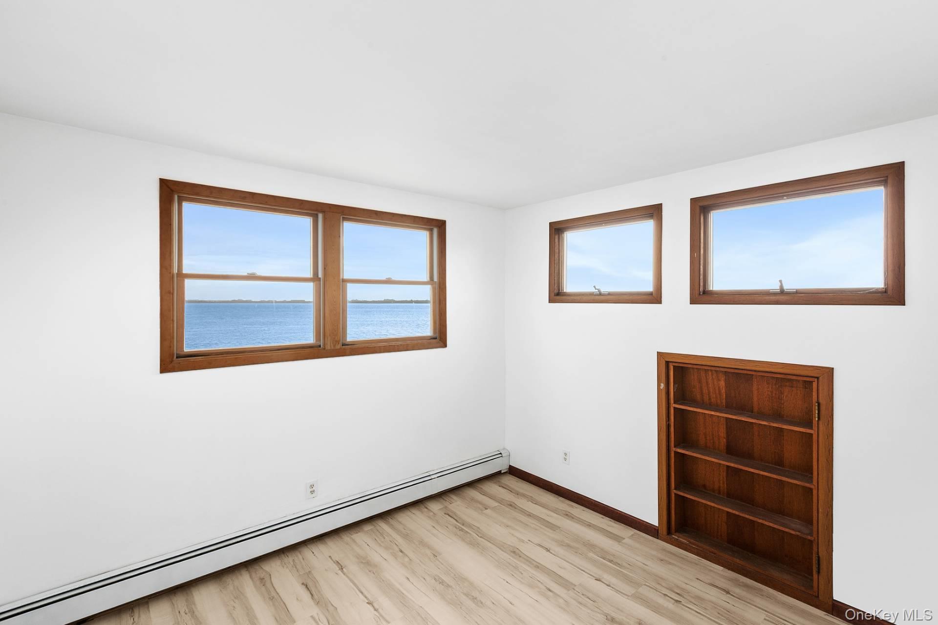 154 Shore Drive Property Photo 11