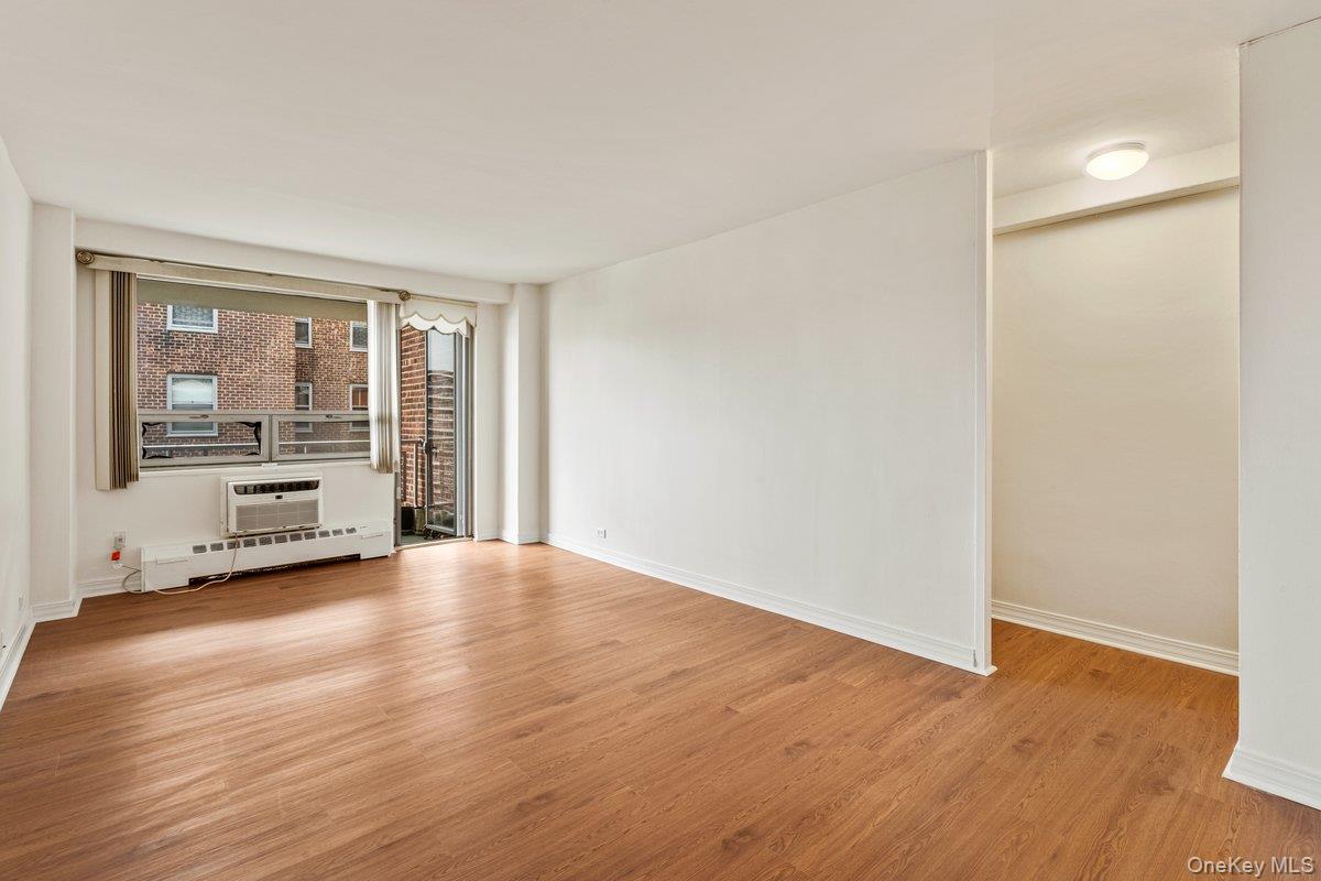 61-15 97 Street 12h Property Photo 6