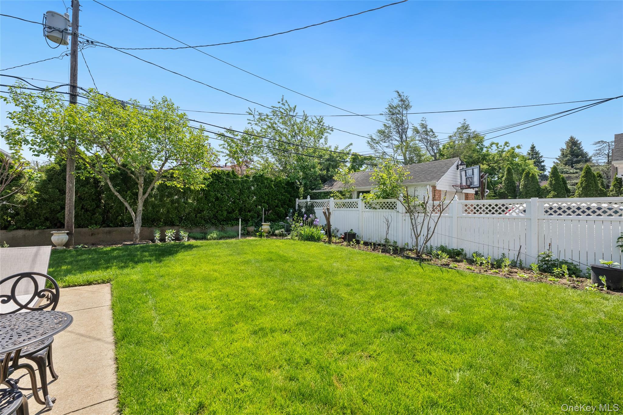 319 Rintin Street Property Photo 35