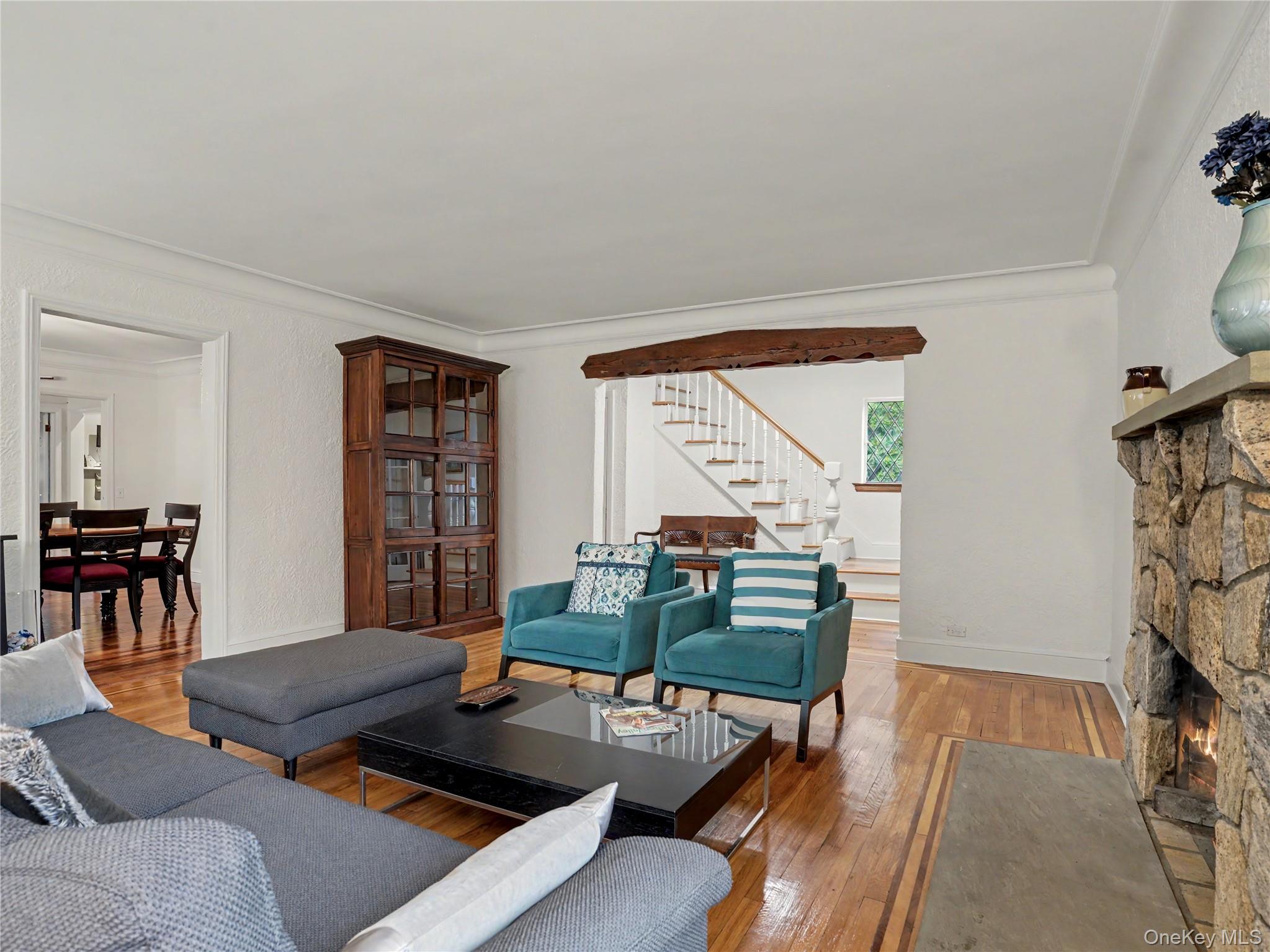 7 Huntwood Place Property Photo 7
