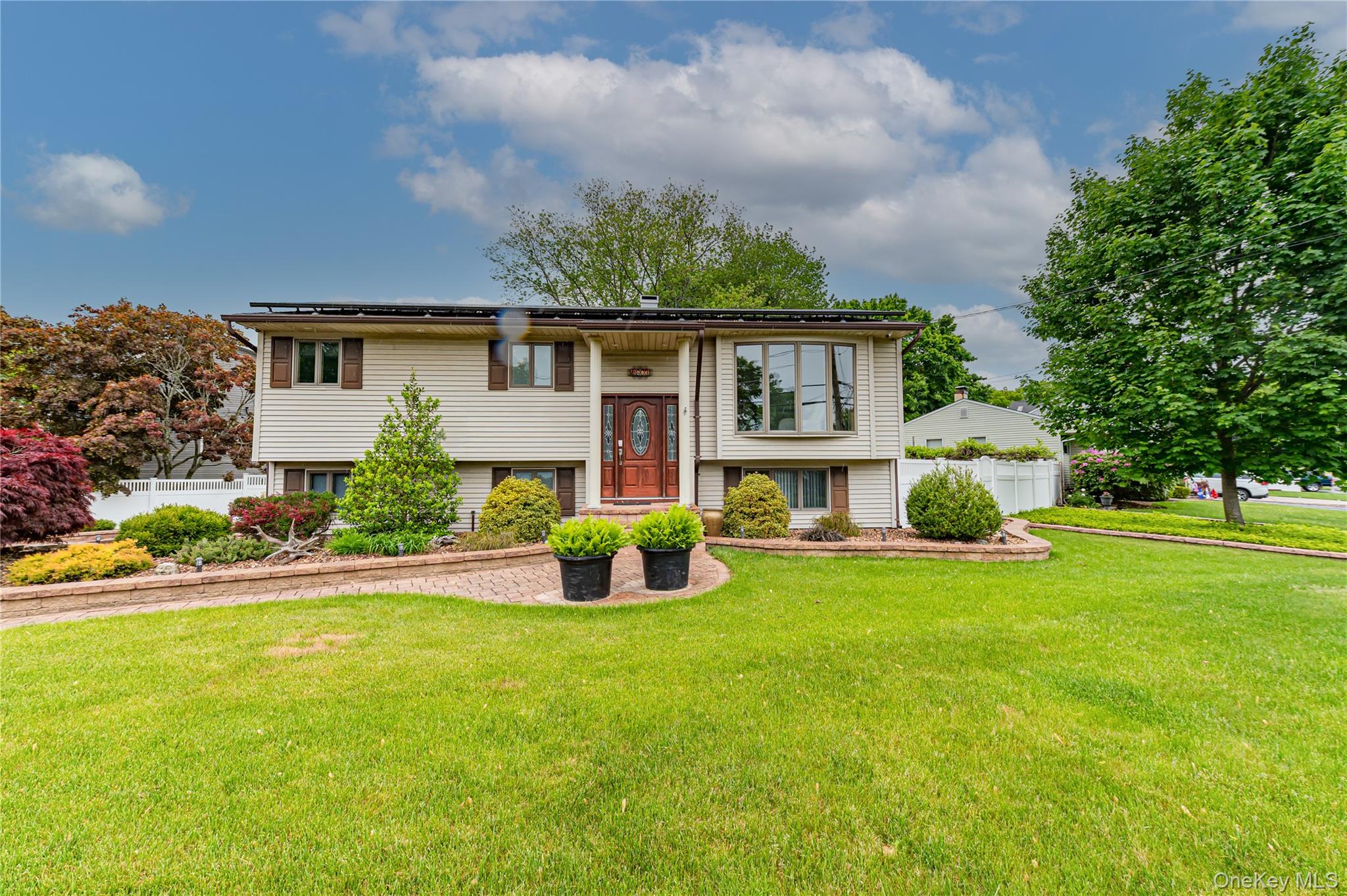 1603 Lad Avenue Property Photo 1