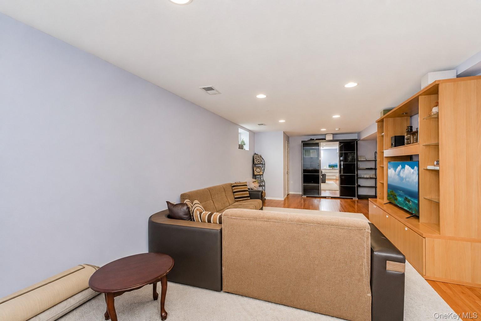 34 Putters Ct Property Photo 20