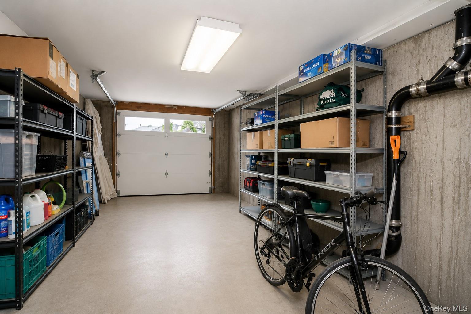 34 Putters Ct Property Photo 24