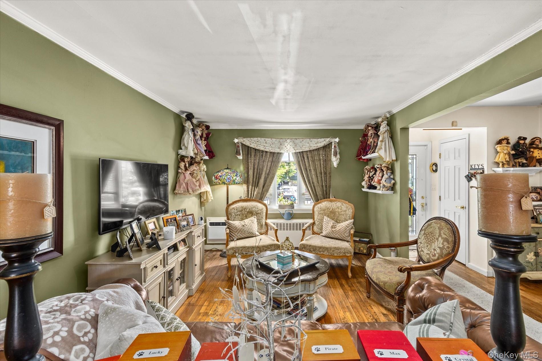 1709 Starr Street Property Photo 5