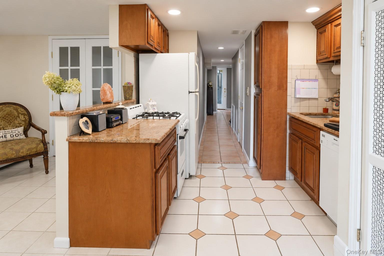1709 Starr Street Property Photo 23