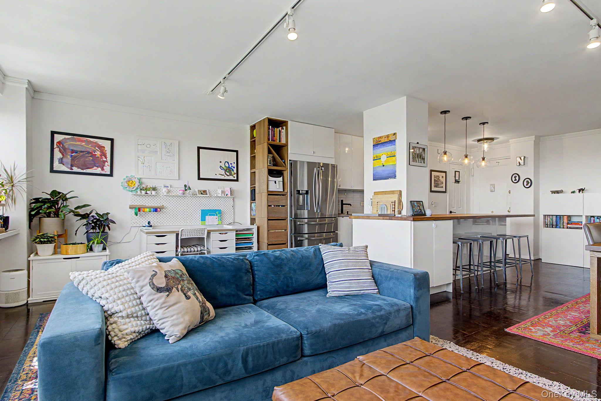 4555 Henry Hudson Parkway 805 Property Photo 12