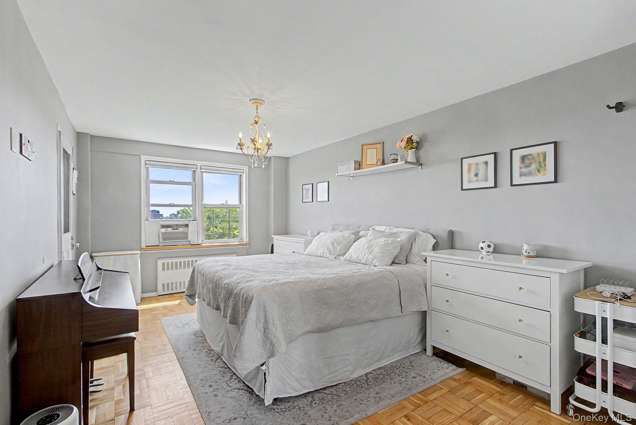 4555 Henry Hudson Parkway 805 Property Photo 24