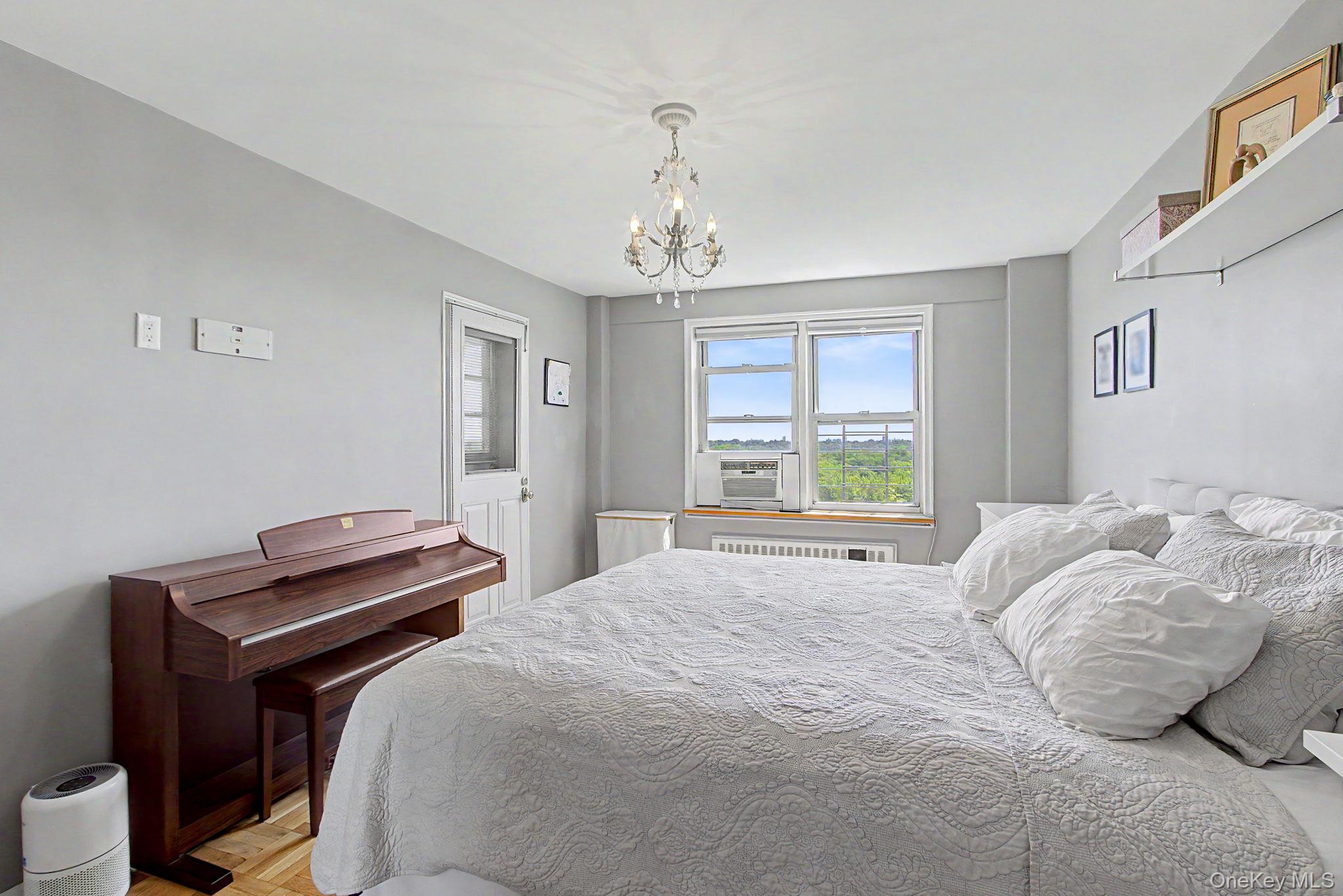 4555 Henry Hudson Parkway 805 Property Photo 25