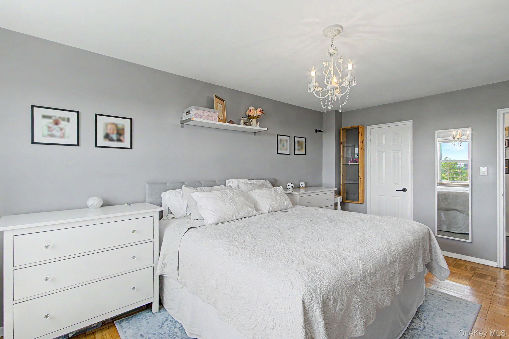 4555 Henry Hudson Parkway 805 Property Photo 26