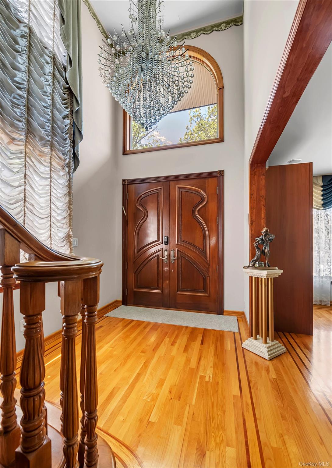 18042 Aberdeen Road Property Photo 2