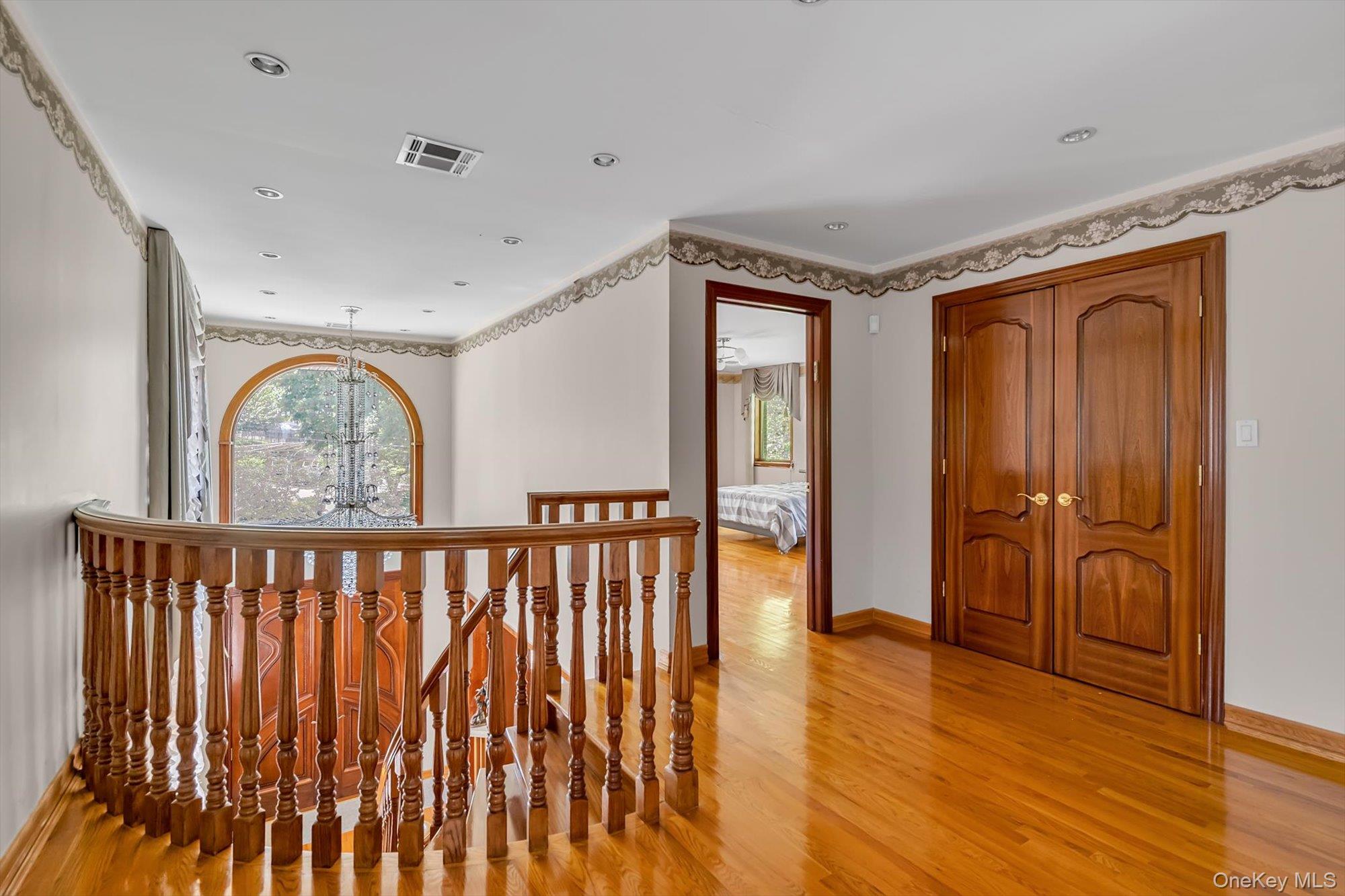 18042 Aberdeen Road Property Photo 12