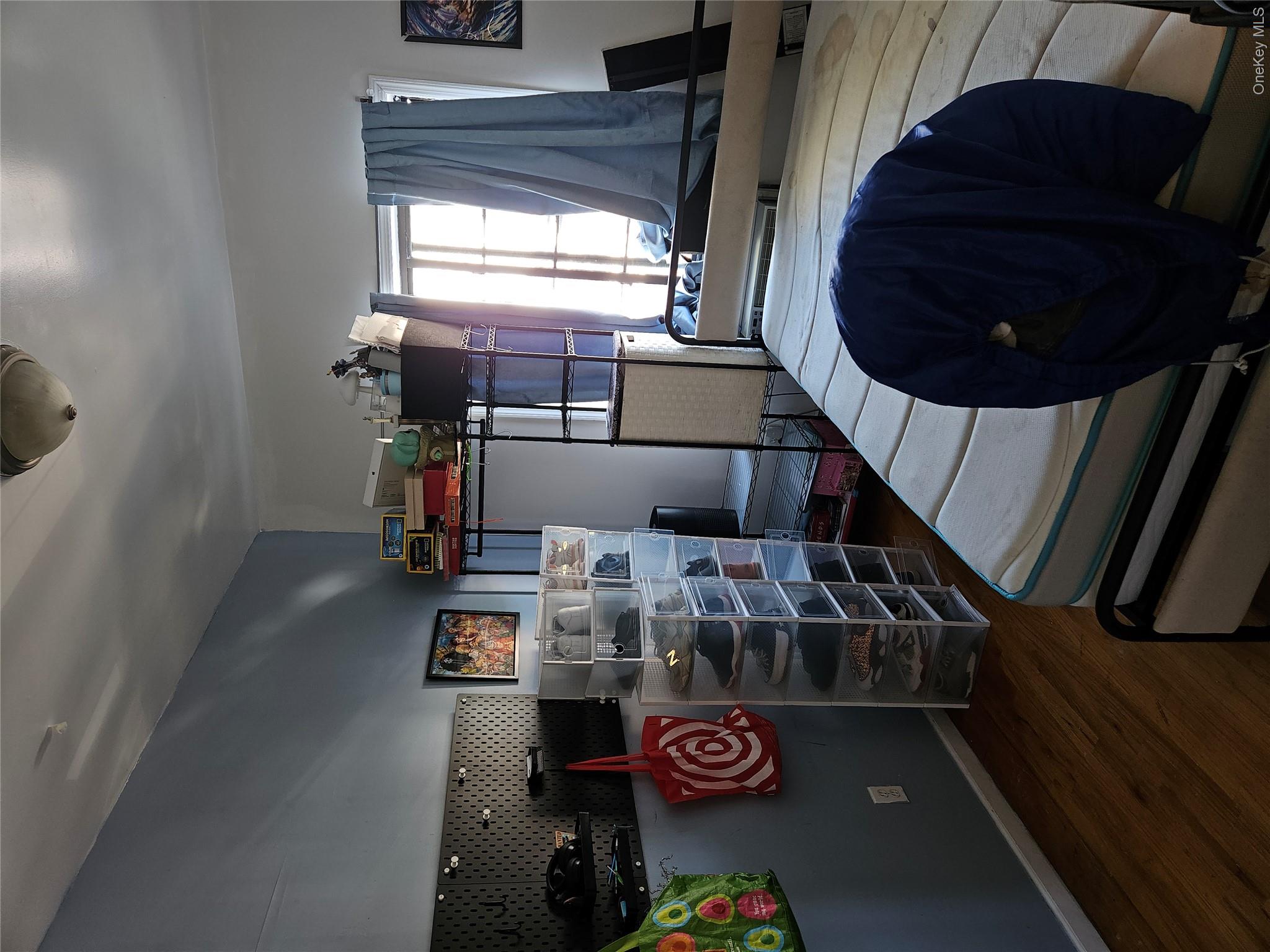 1297 Clay Avenue Property Photo 7