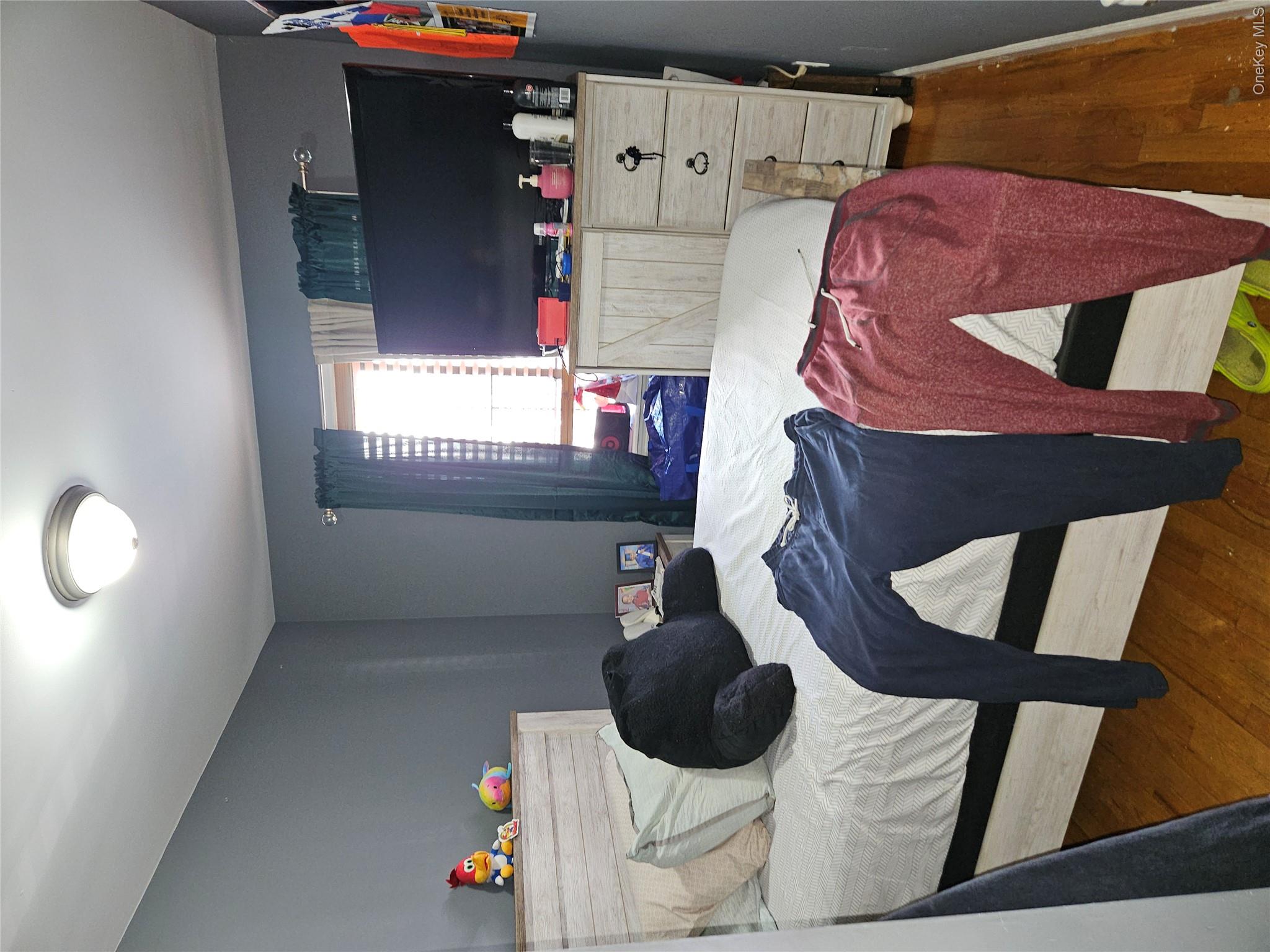 1297 Clay Avenue Property Photo 12