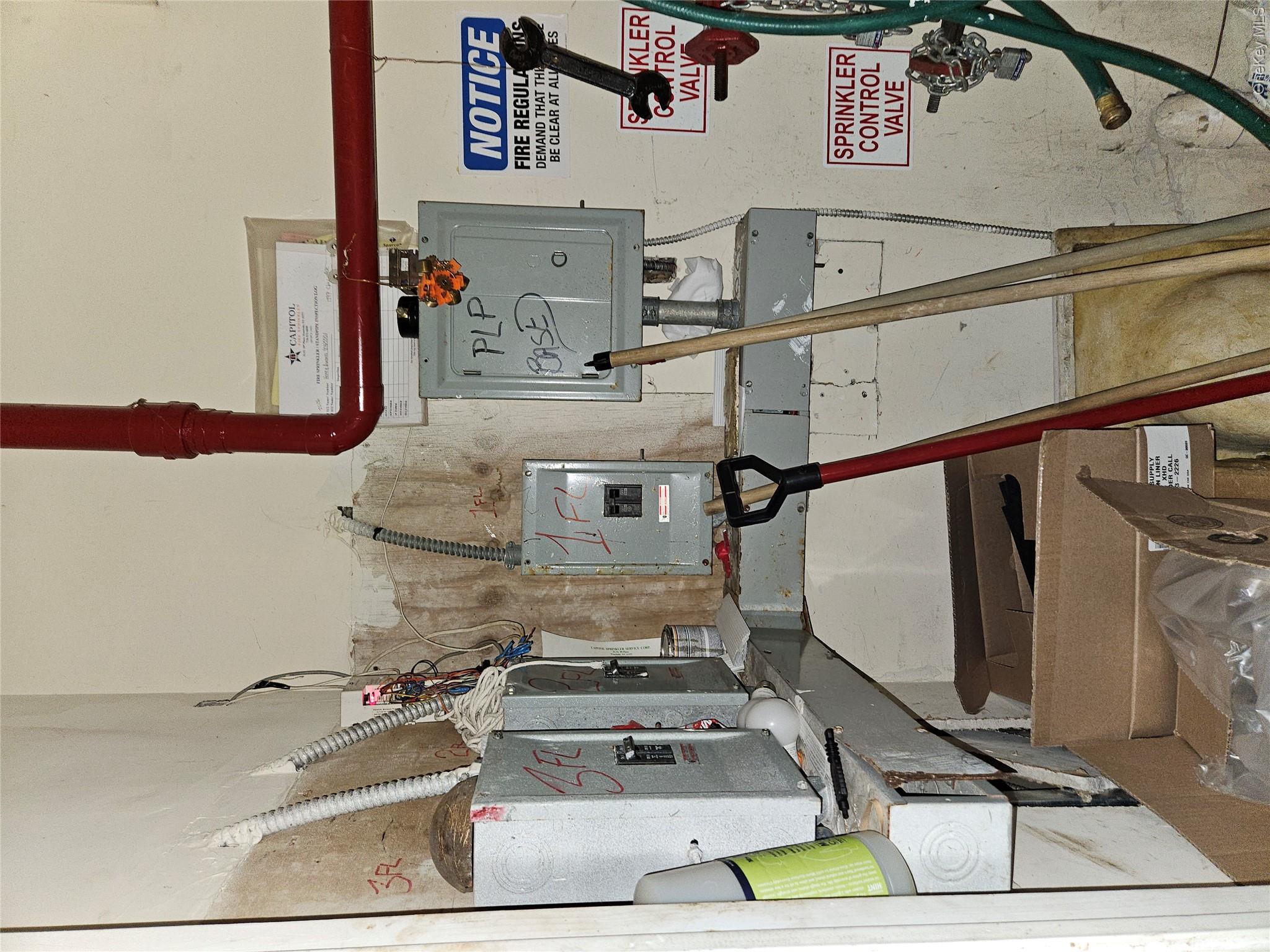 1297 Clay Avenue Property Photo 17