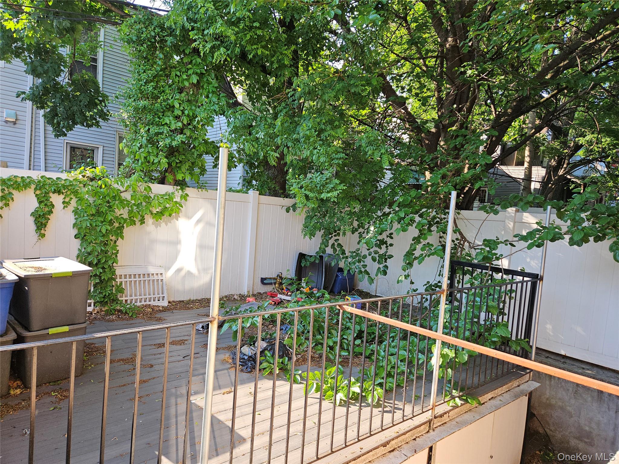 1297 Clay Avenue Property Photo 19
