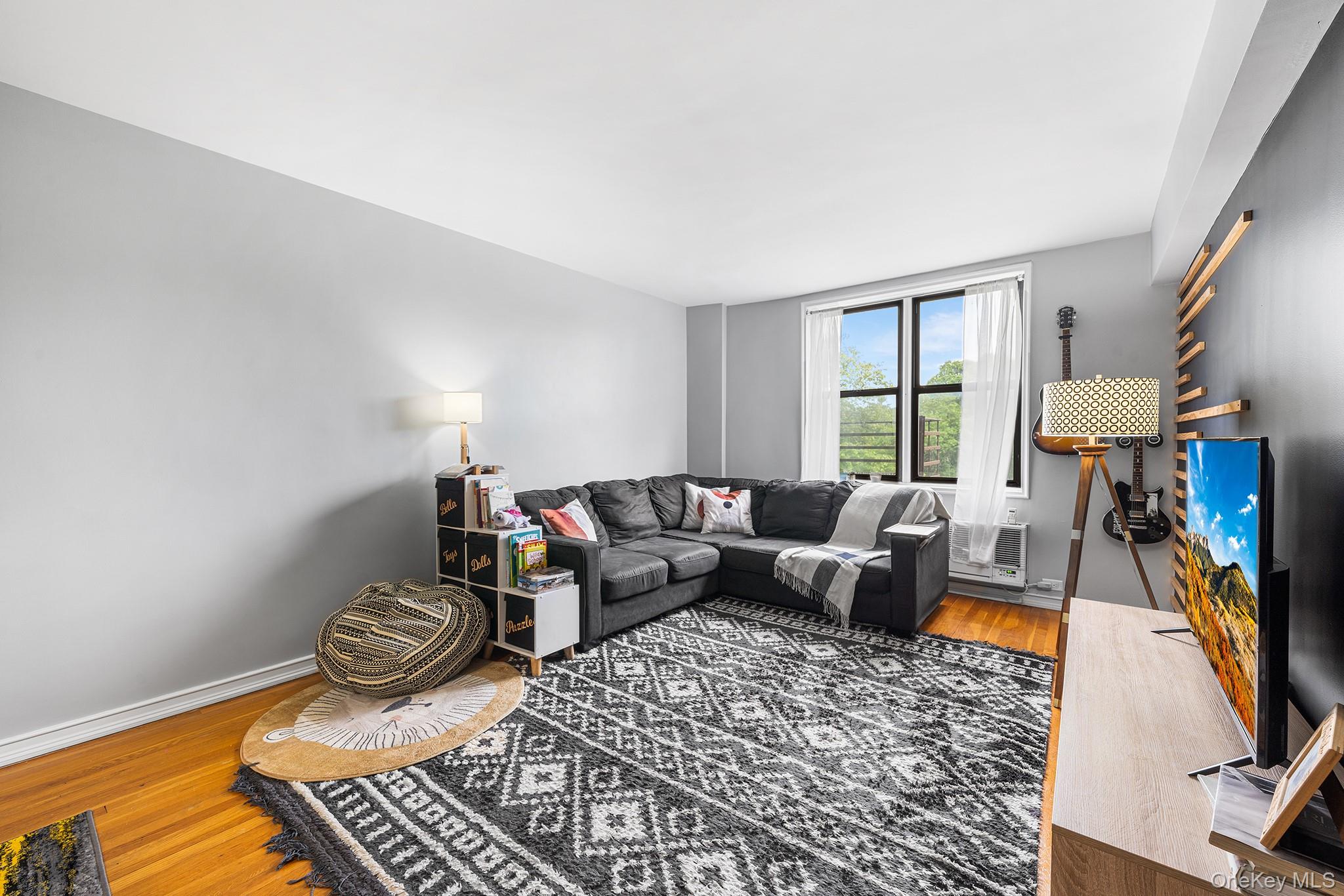 555 Bronx River Road 3p Property Photo 5