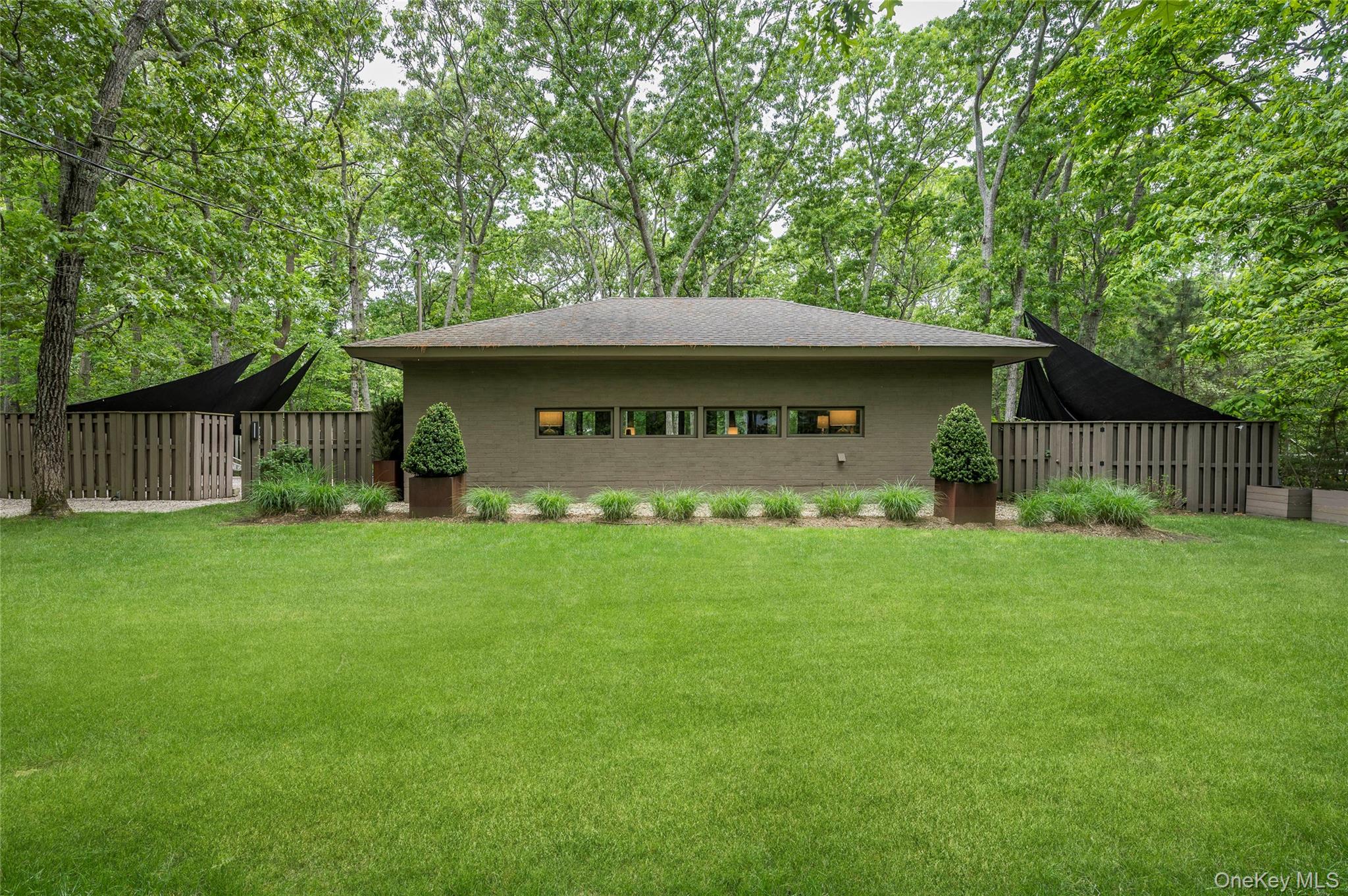13 Bittersweet Avenue Property Photo 1