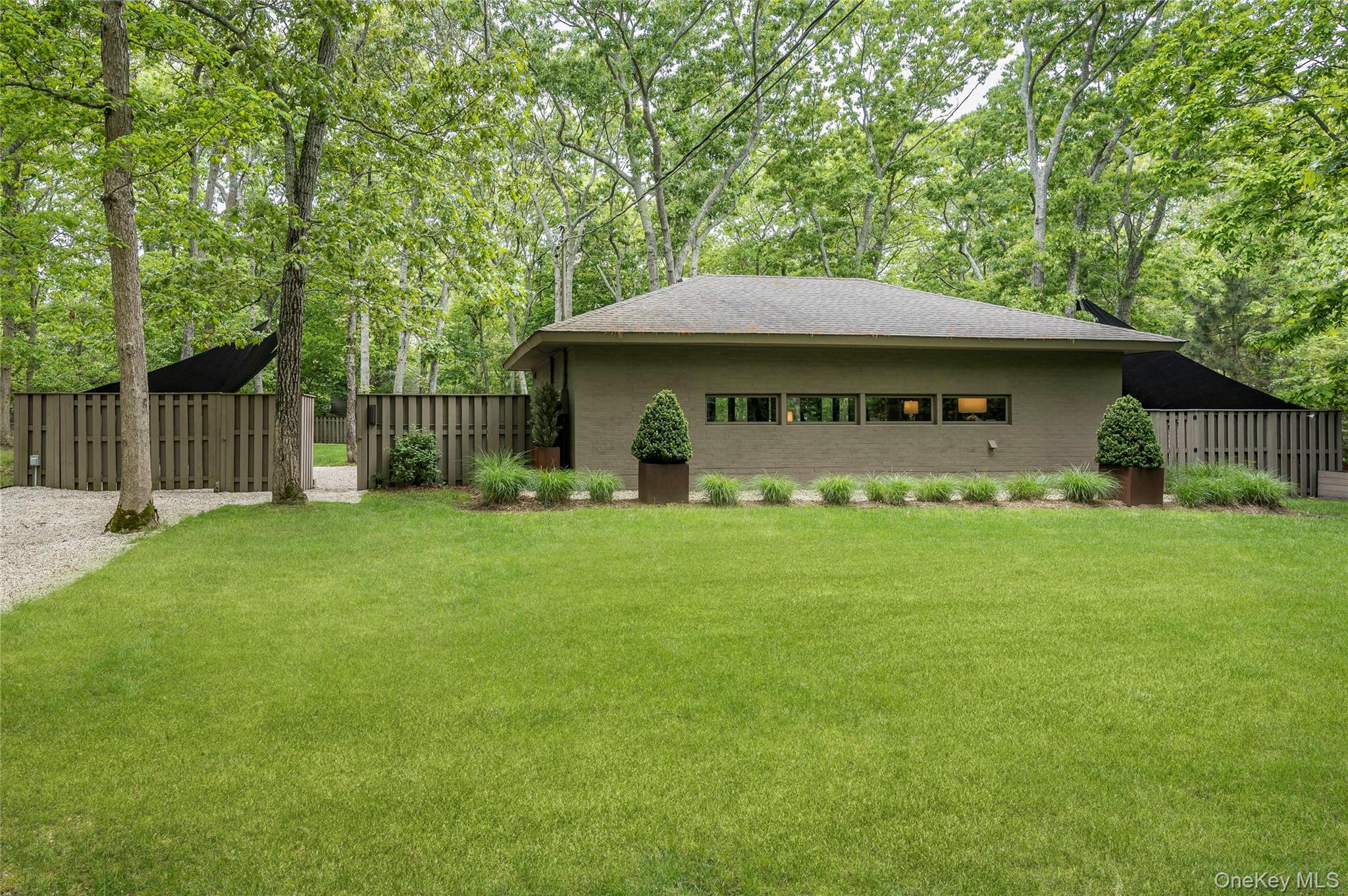 13 Bittersweet Avenue Property Photo 2