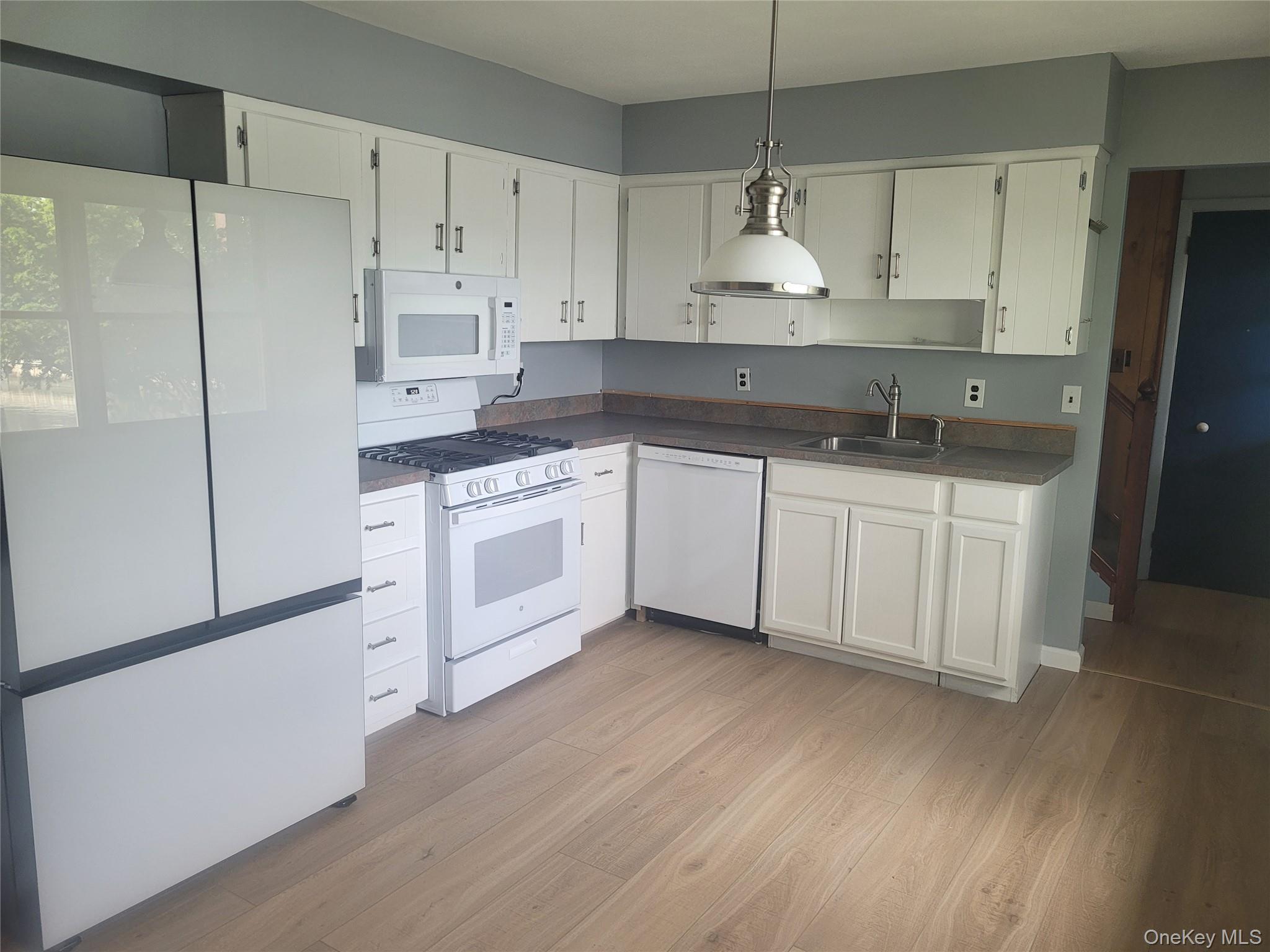 8 Cornell Road Property Photo 9