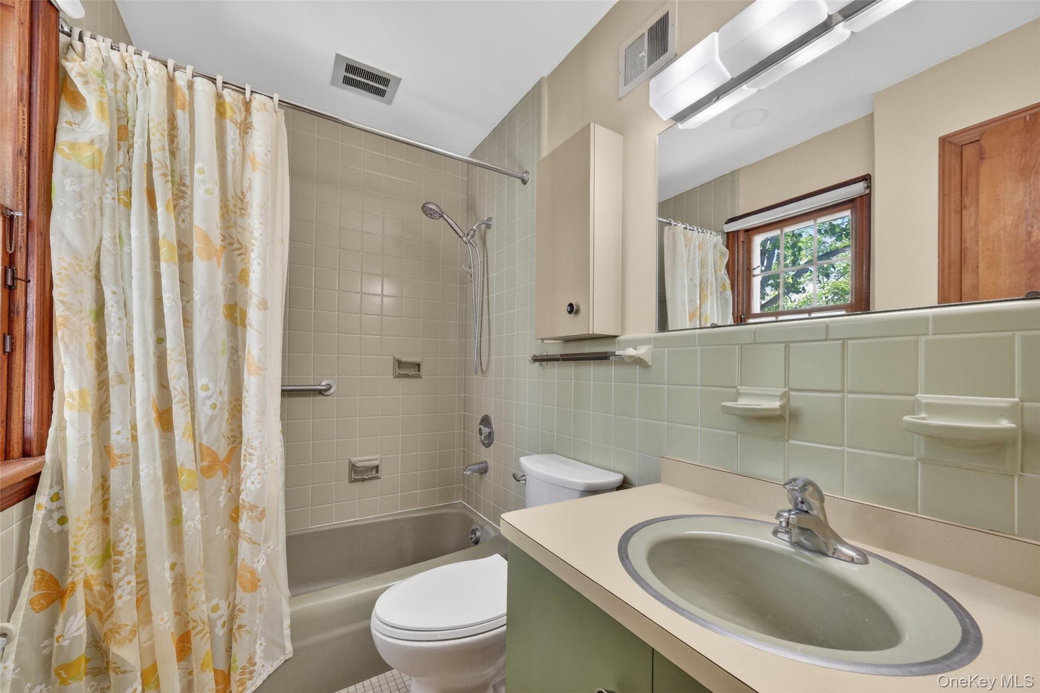 2 Merry Hill Road Property Photo 15