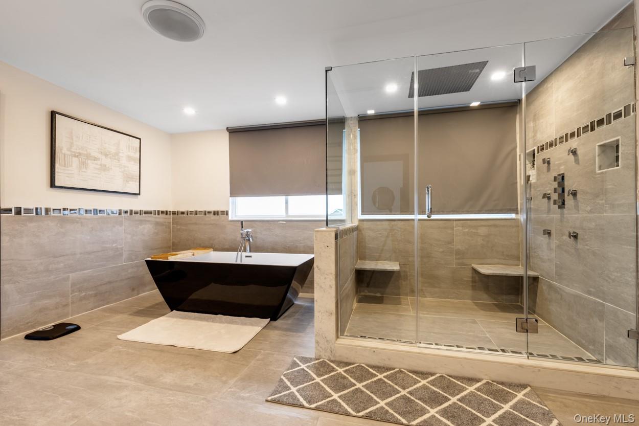 200 Clocks Boulevard Property Photo 17