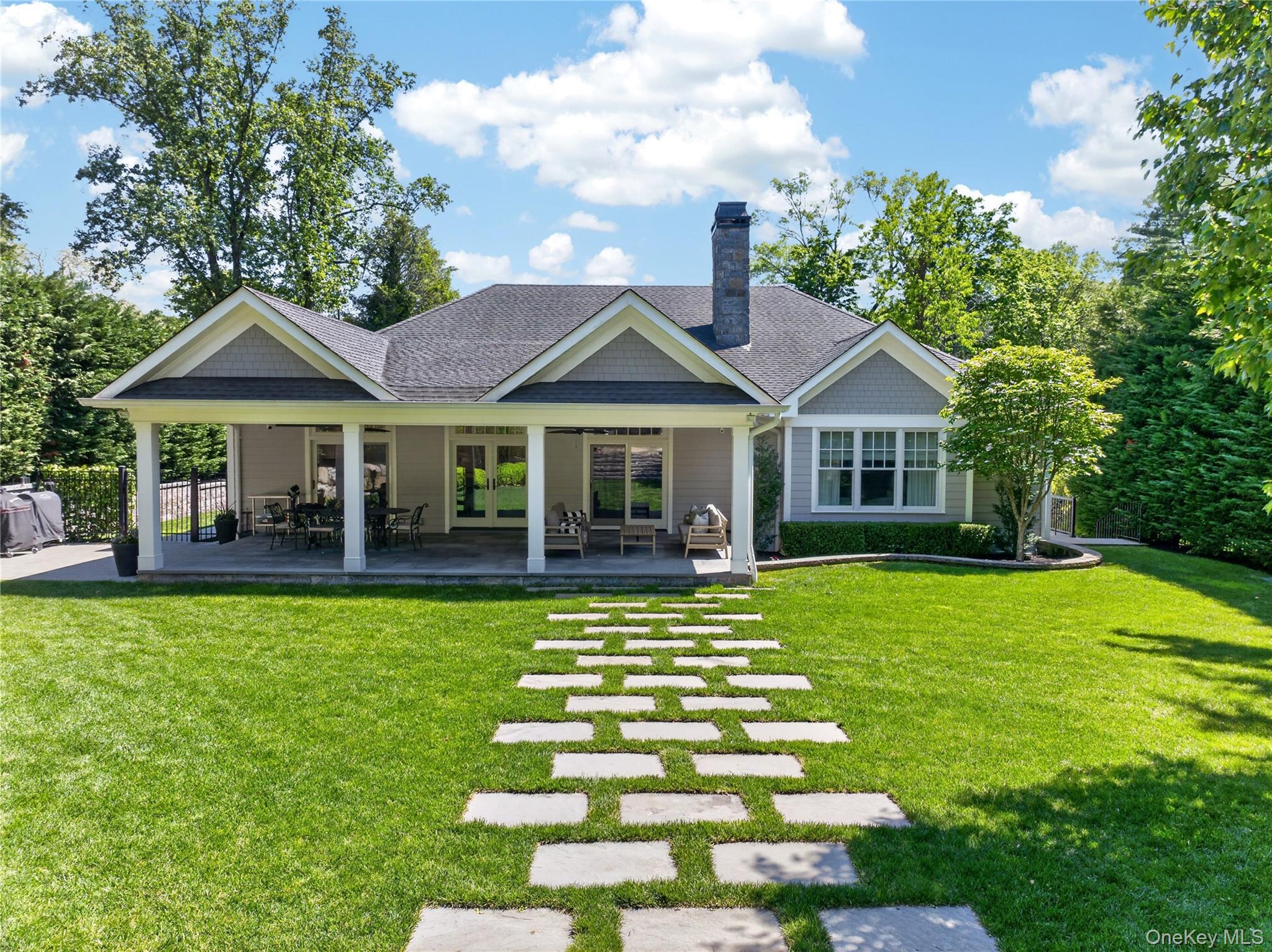 379 Frost Pond Road Property Photo 6