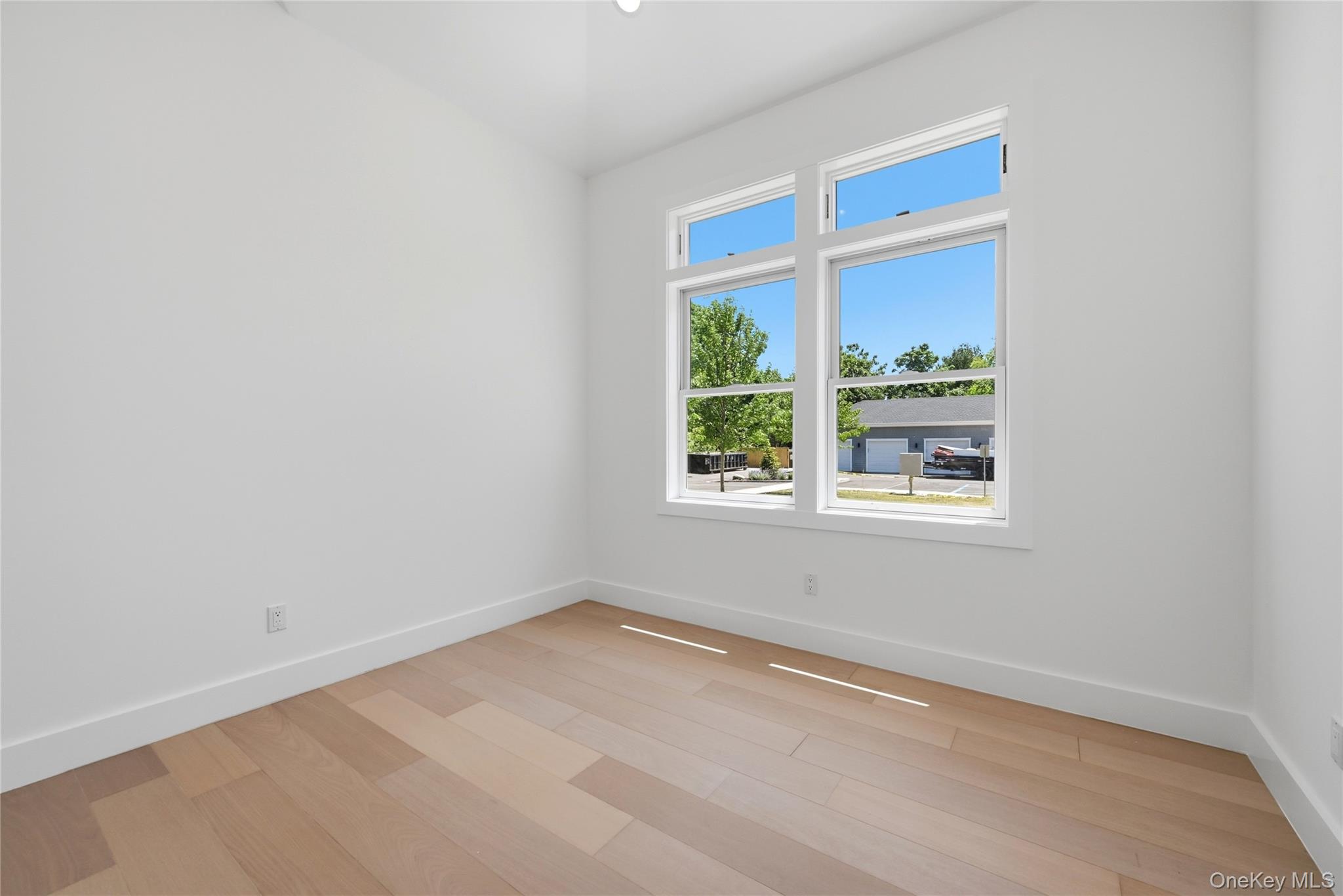 19 Montauk Highway 7 Property Photo 12