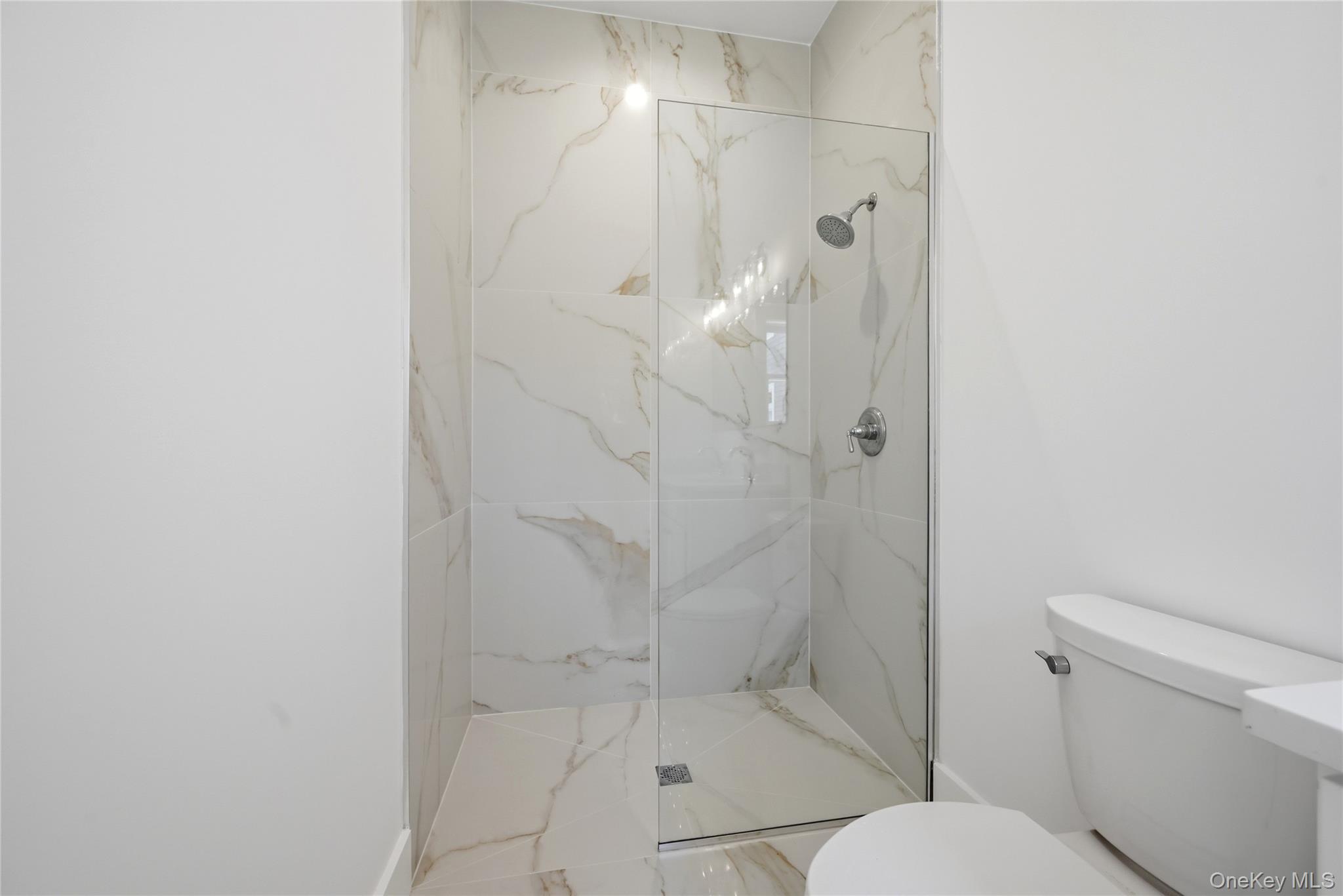 19 Montauk Highway 7 Property Photo 21