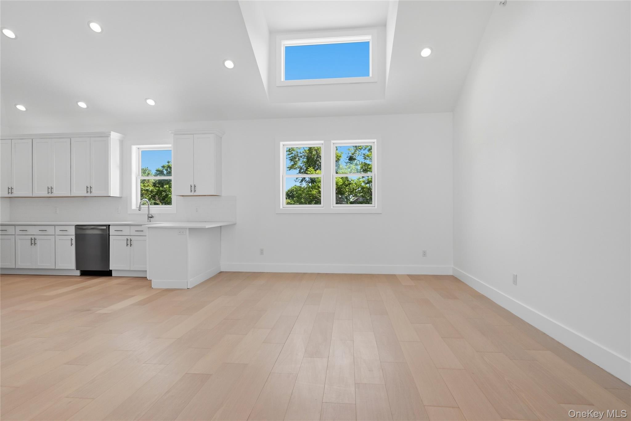 19 Montauk Highway 9 Property Photo 10