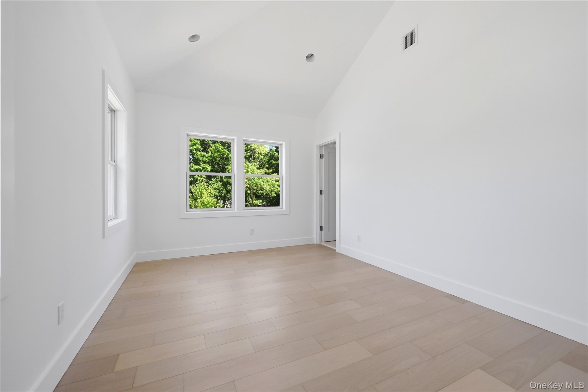 19 Montauk Highway 9 Property Photo 18
