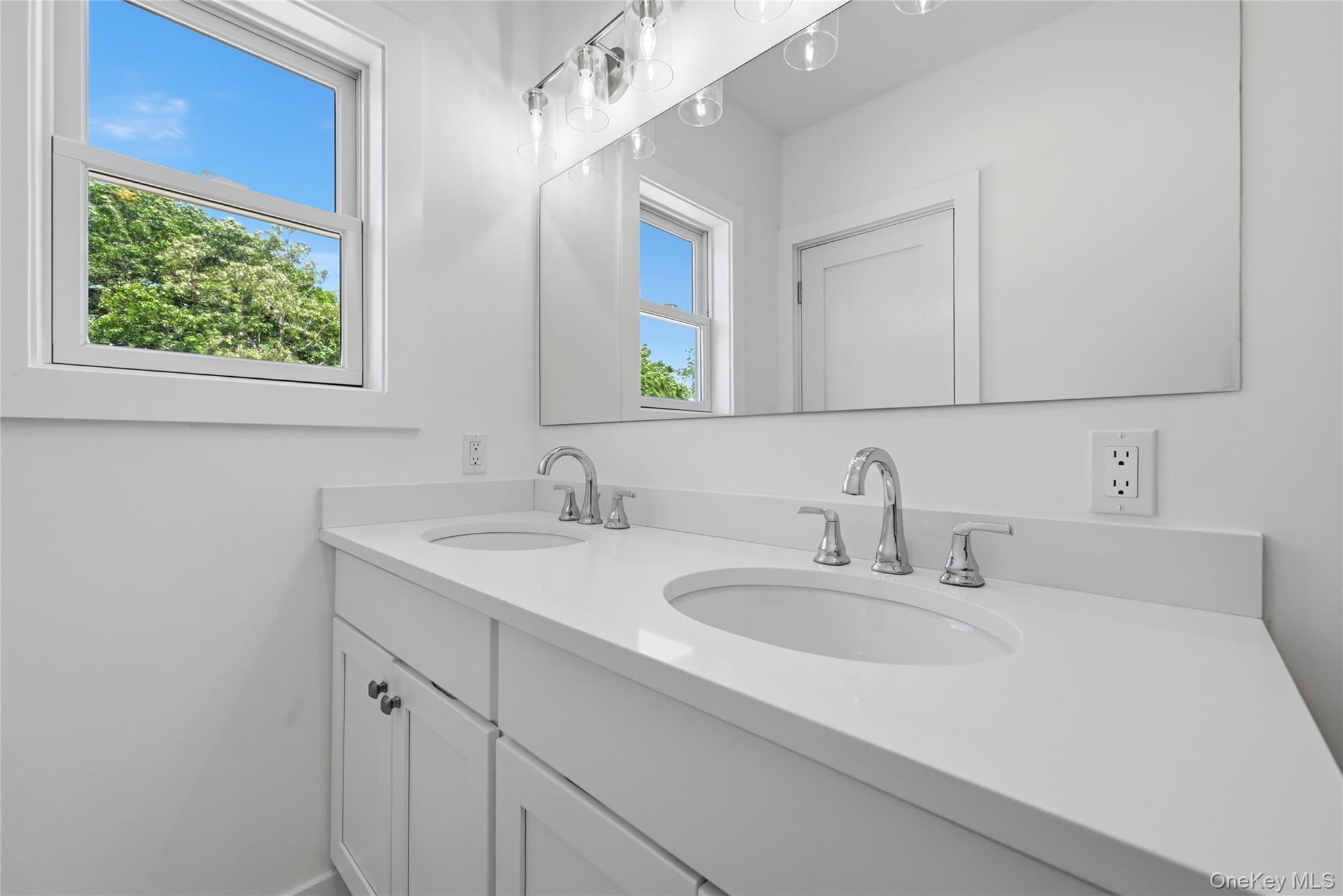 19 Montauk Highway 9 Property Photo 22