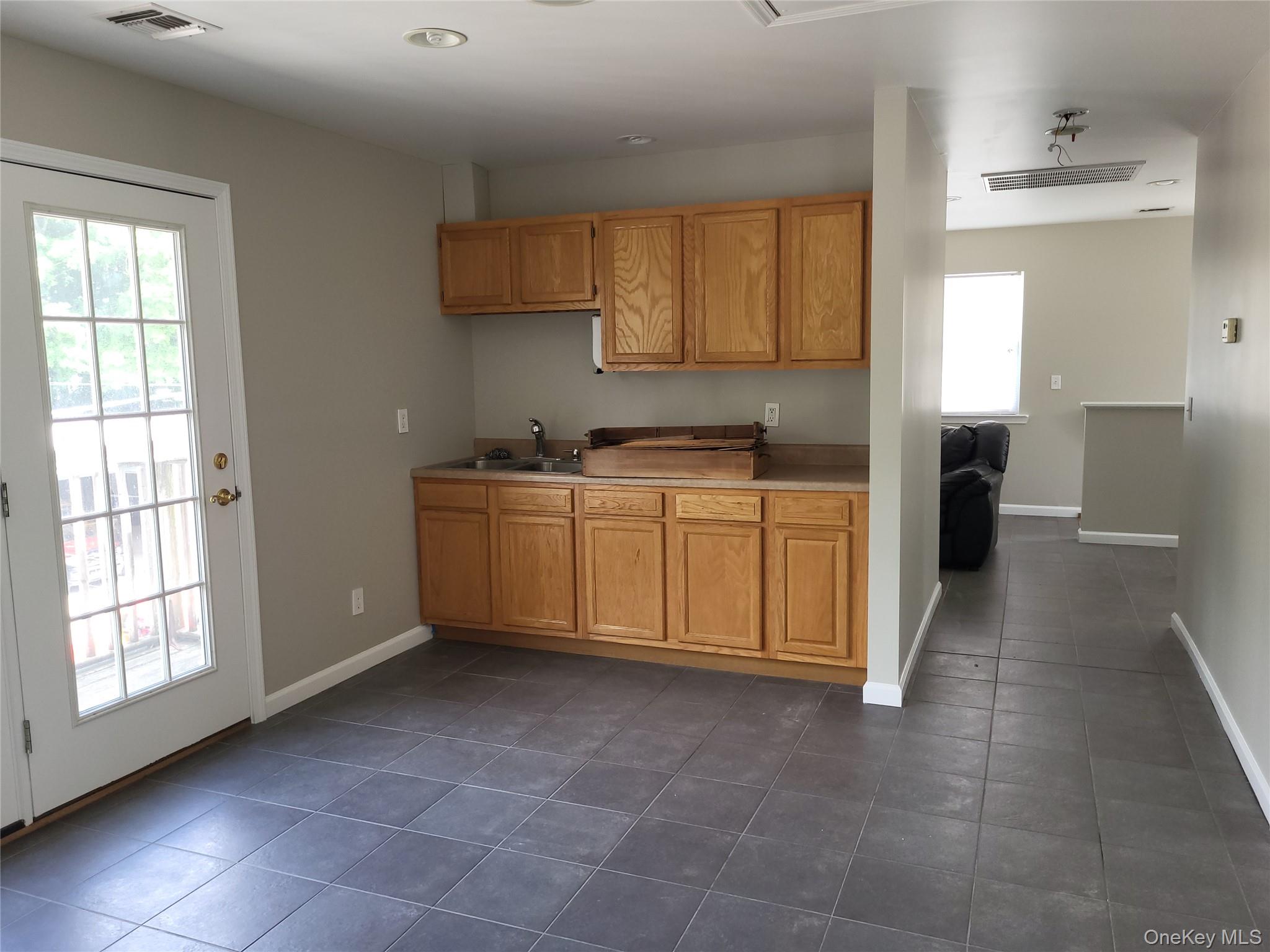 88 Monhagen Avenue Property Photo 26