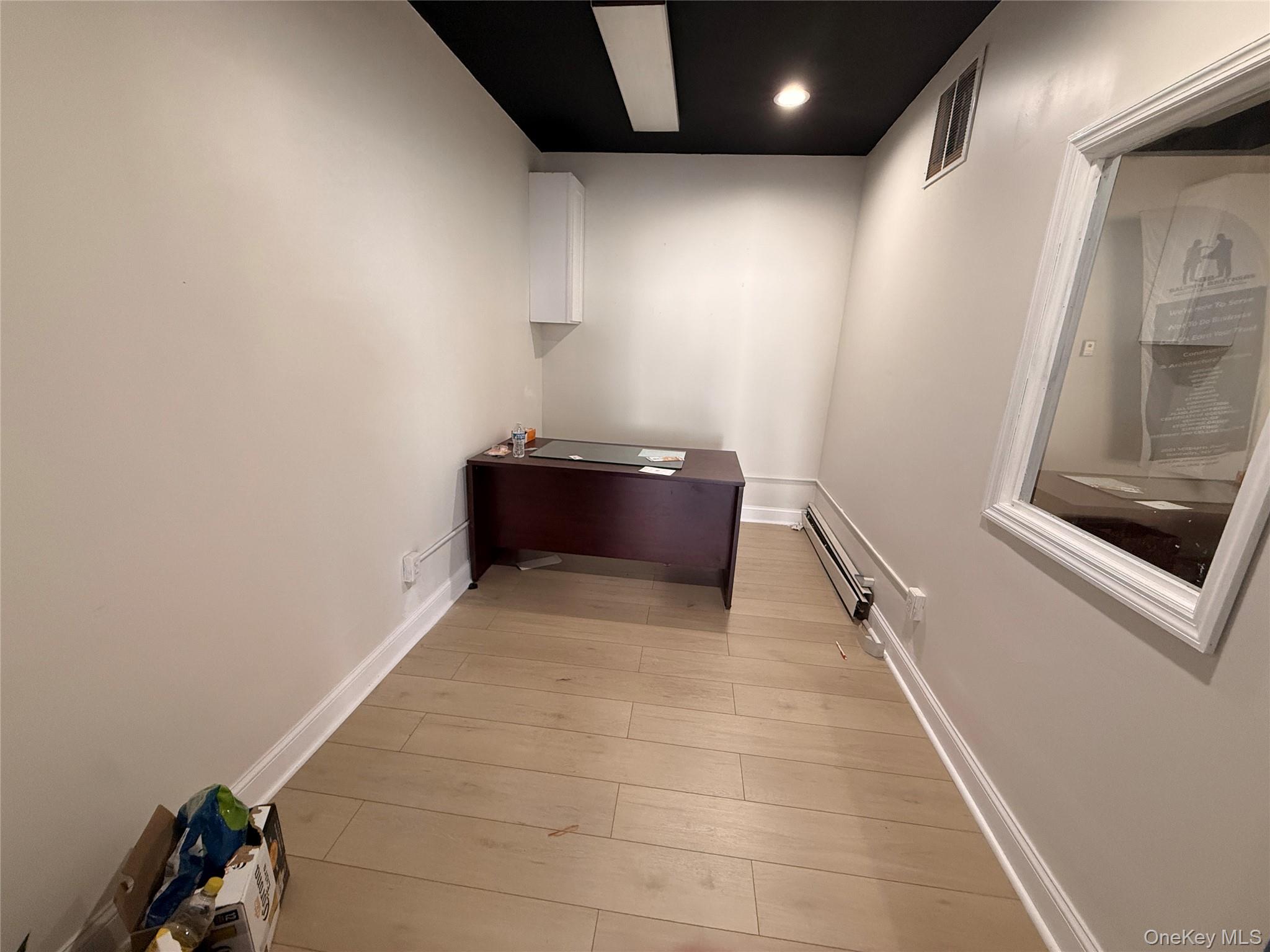 2801 Milburn Avenue Property Photo 4