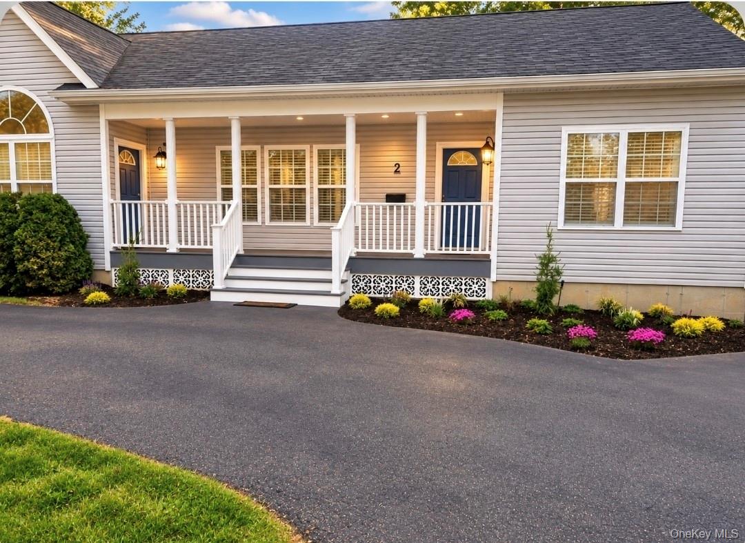 2 Lincoln Avenue Property Photo 1