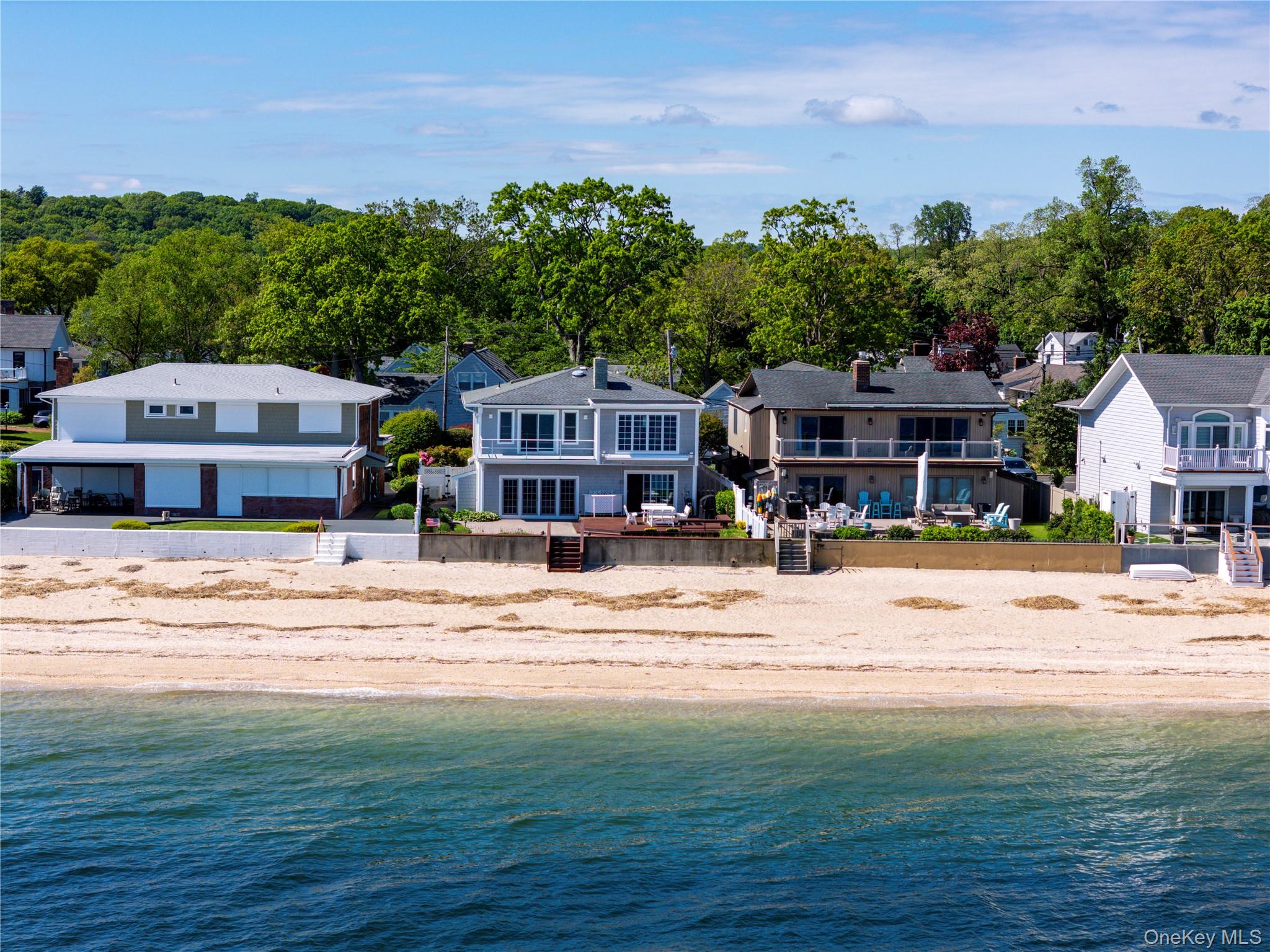 19 Oak Shore Drive Property Photo 2