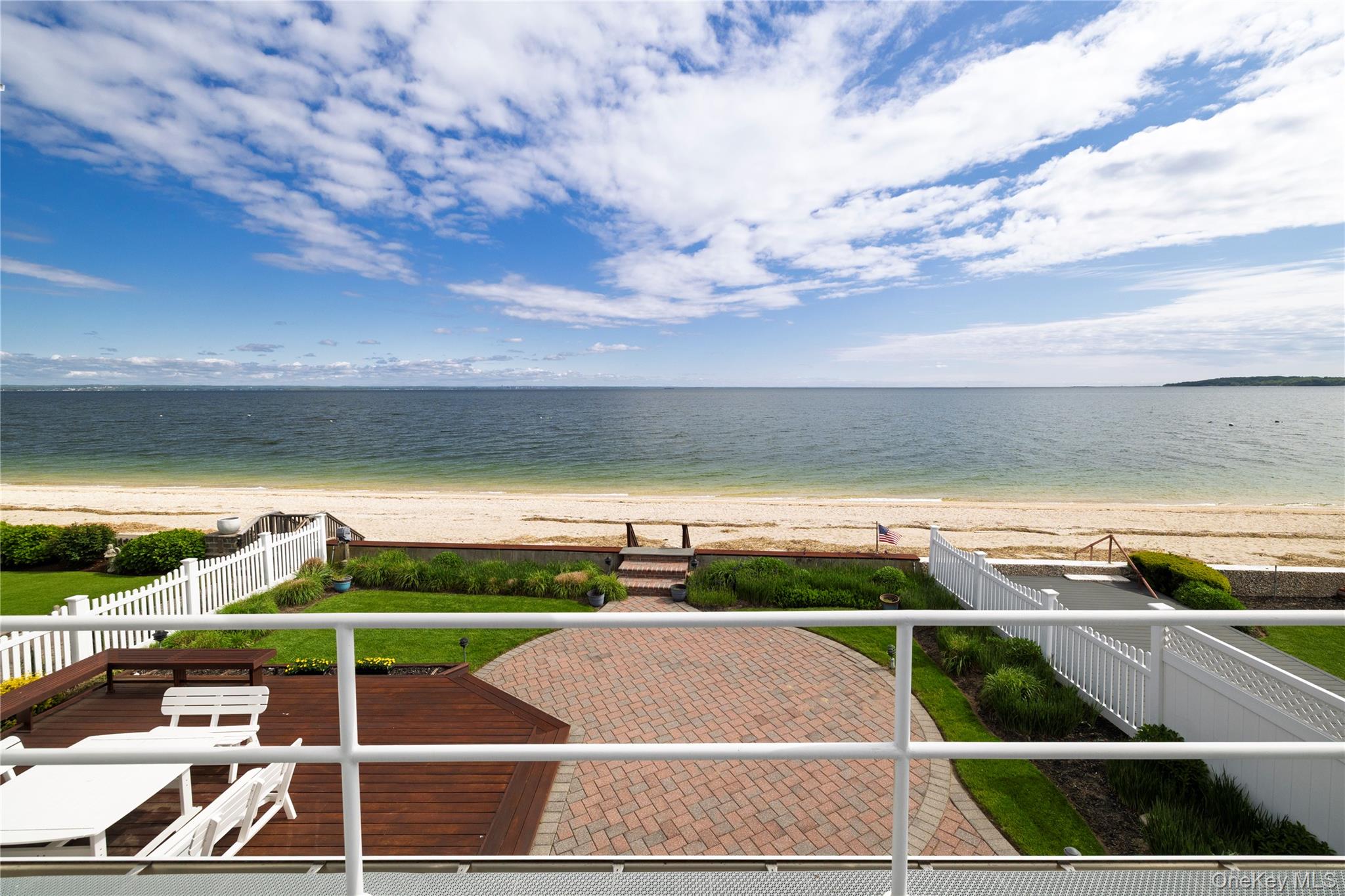 19 Oak Shore Drive Property Photo 22