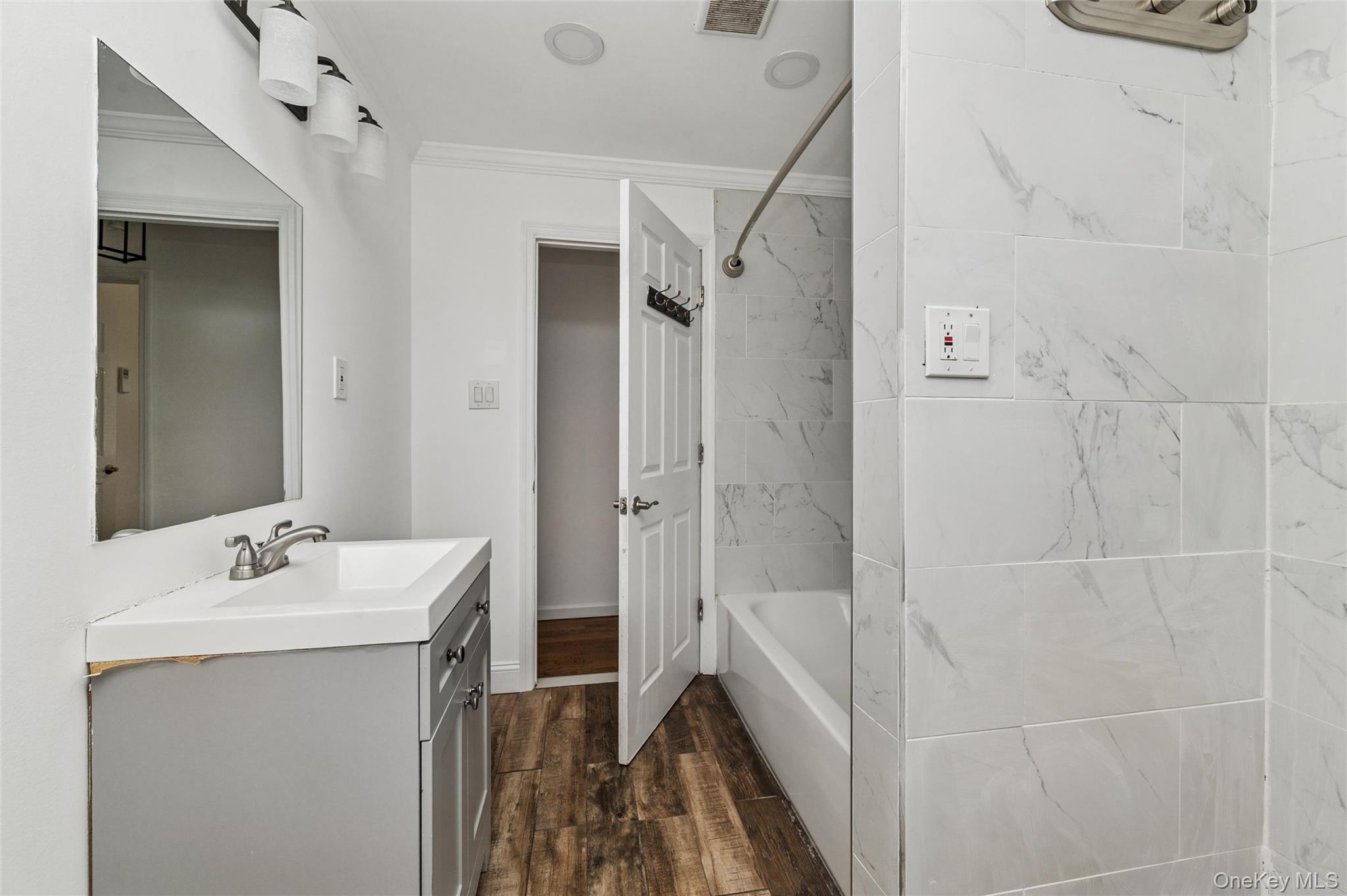 15 Belmont Boulevard Property Photo 13