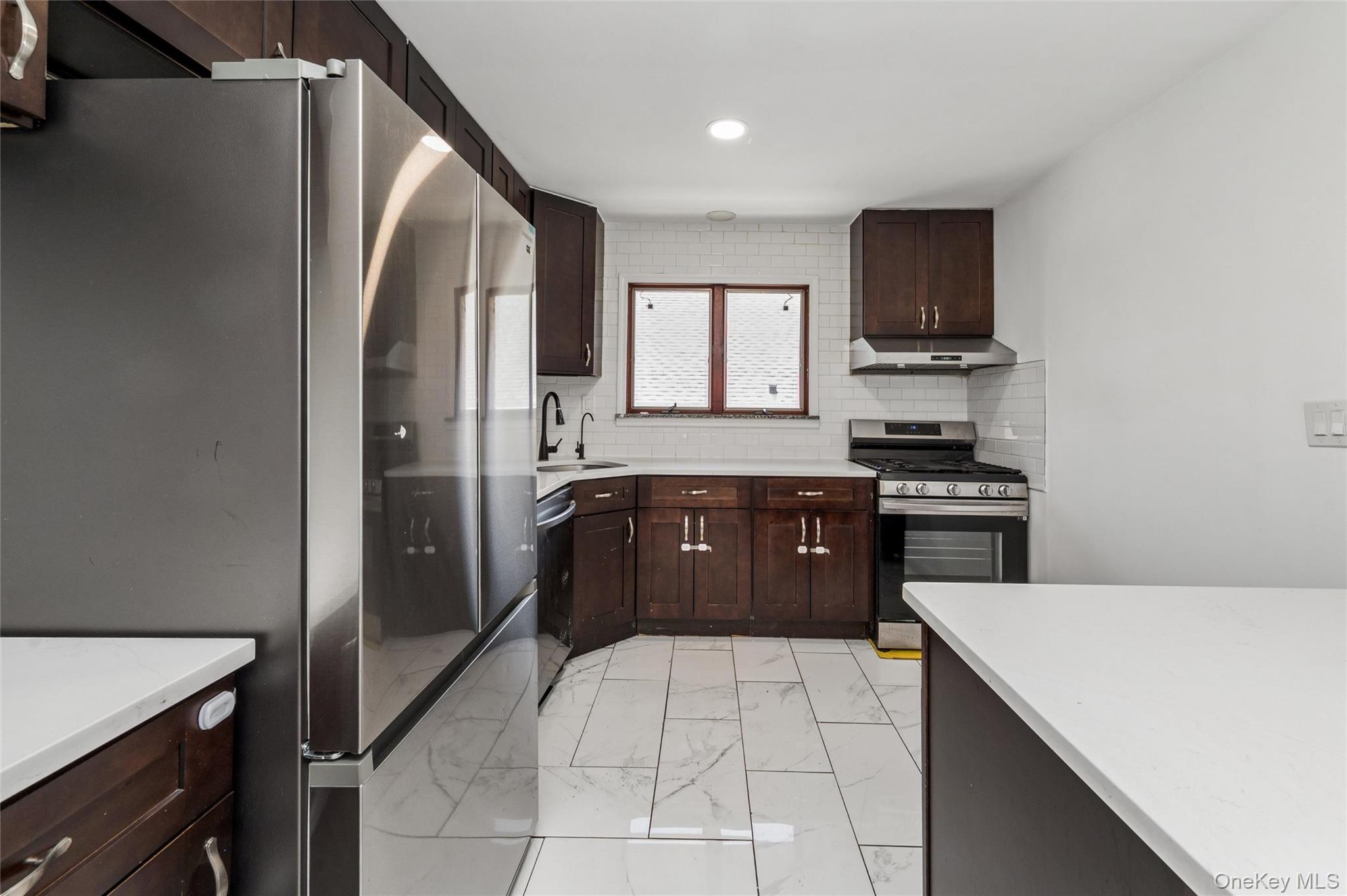 15 Belmont Boulevard Property Photo 14
