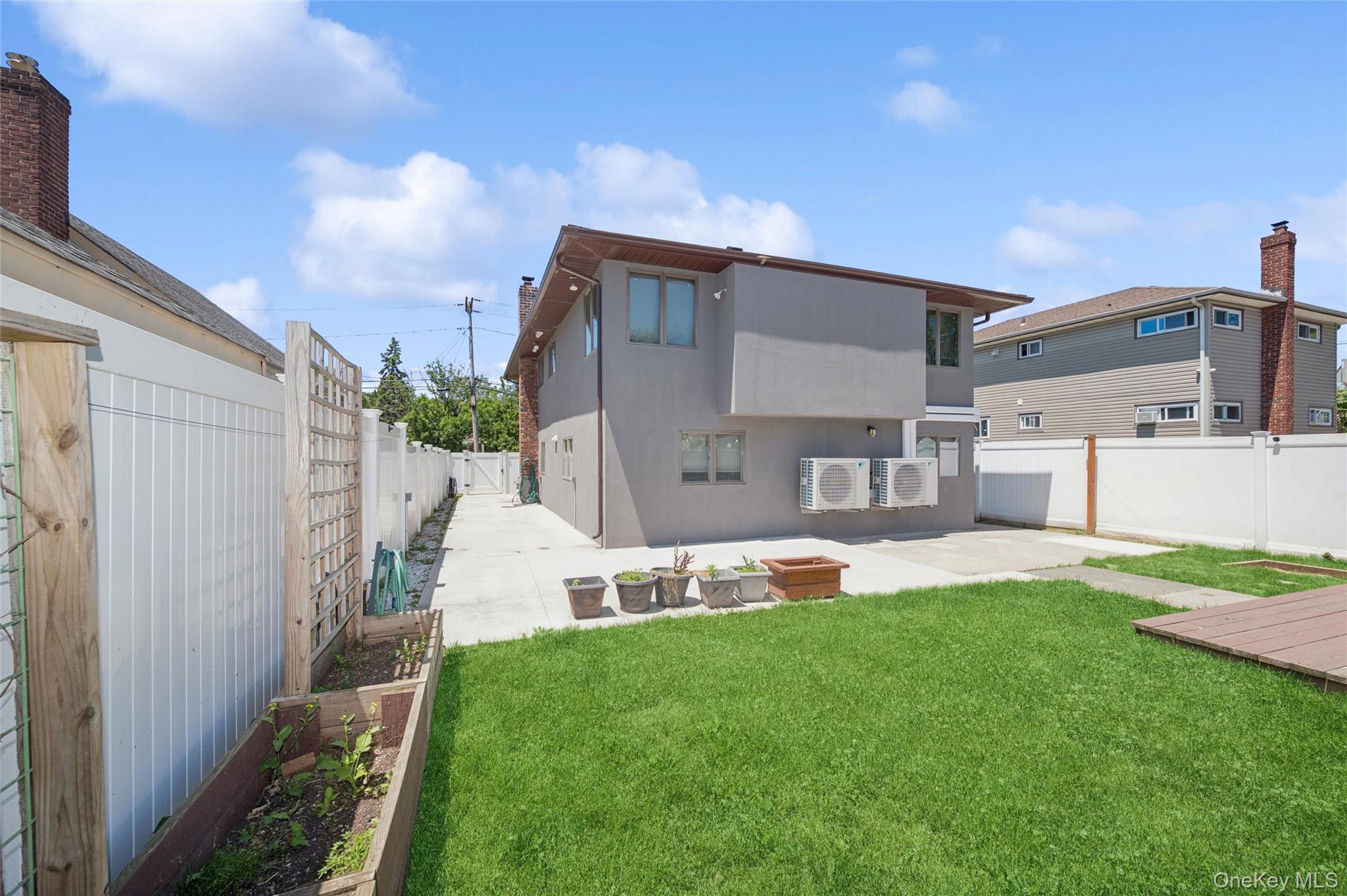 15 Belmont Boulevard Property Photo 37