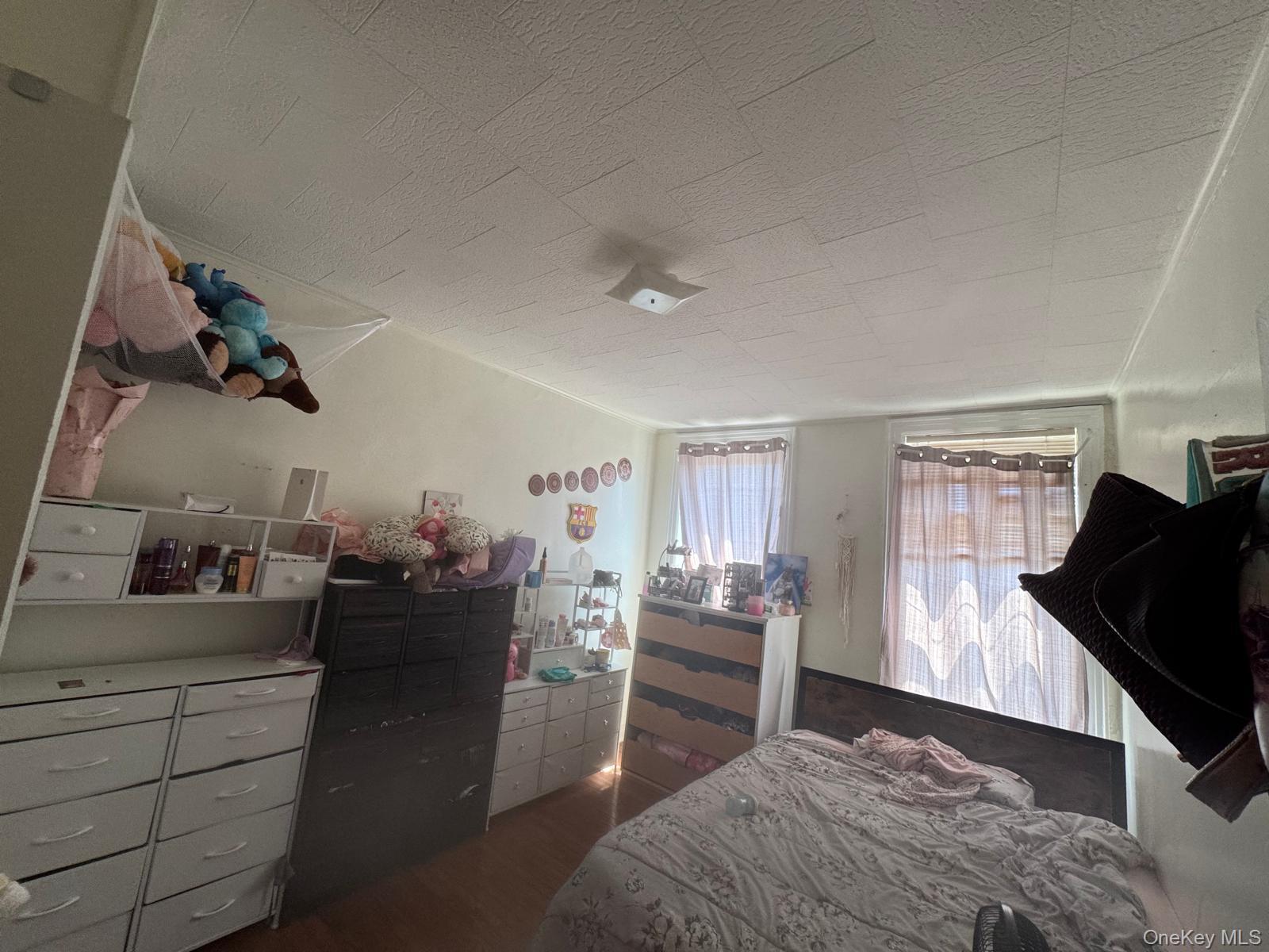 4311 Queens Boulevard Property Photo 11