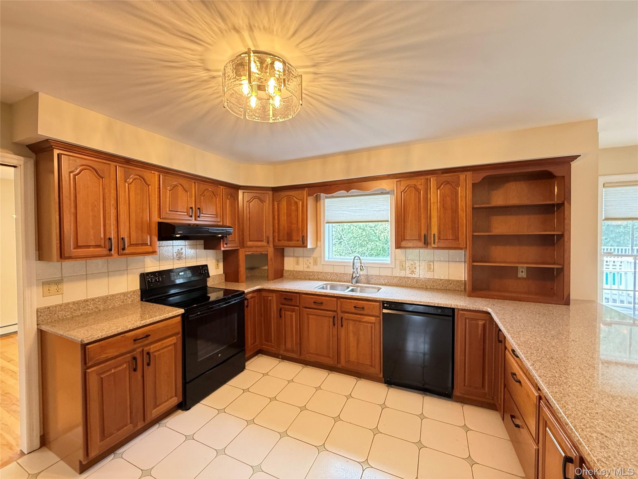 58 Hoose Boulevard Property Photo 23