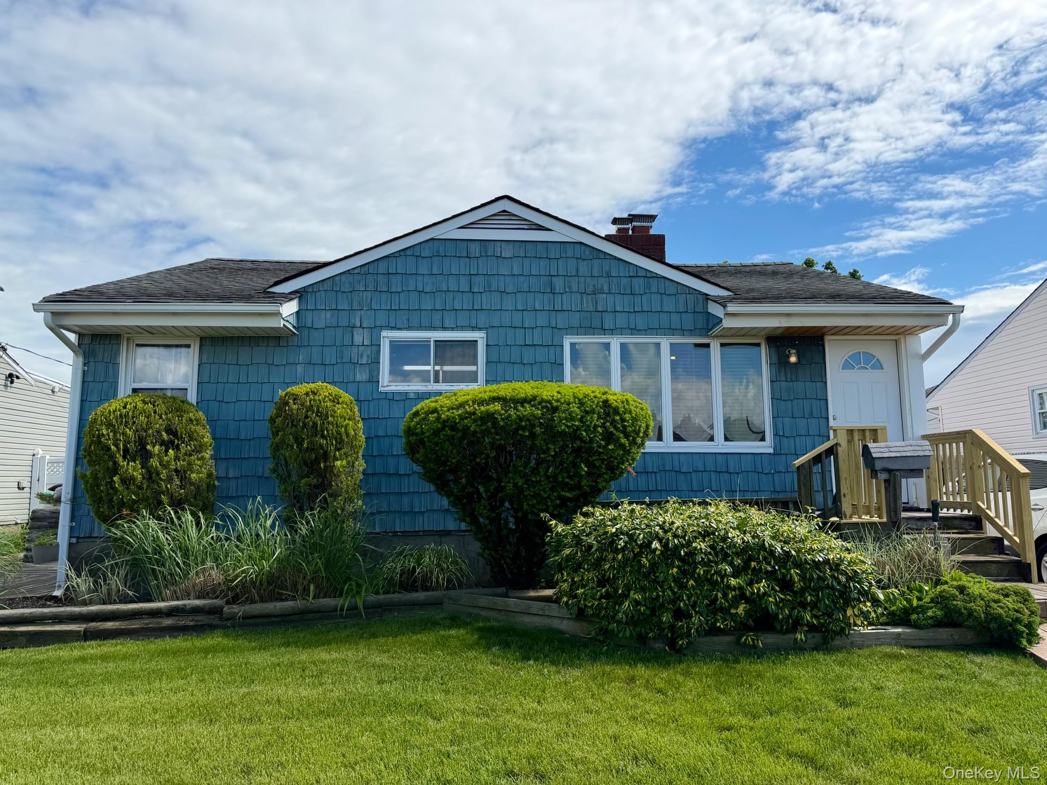 47 Van Buren Street Property Photo 1