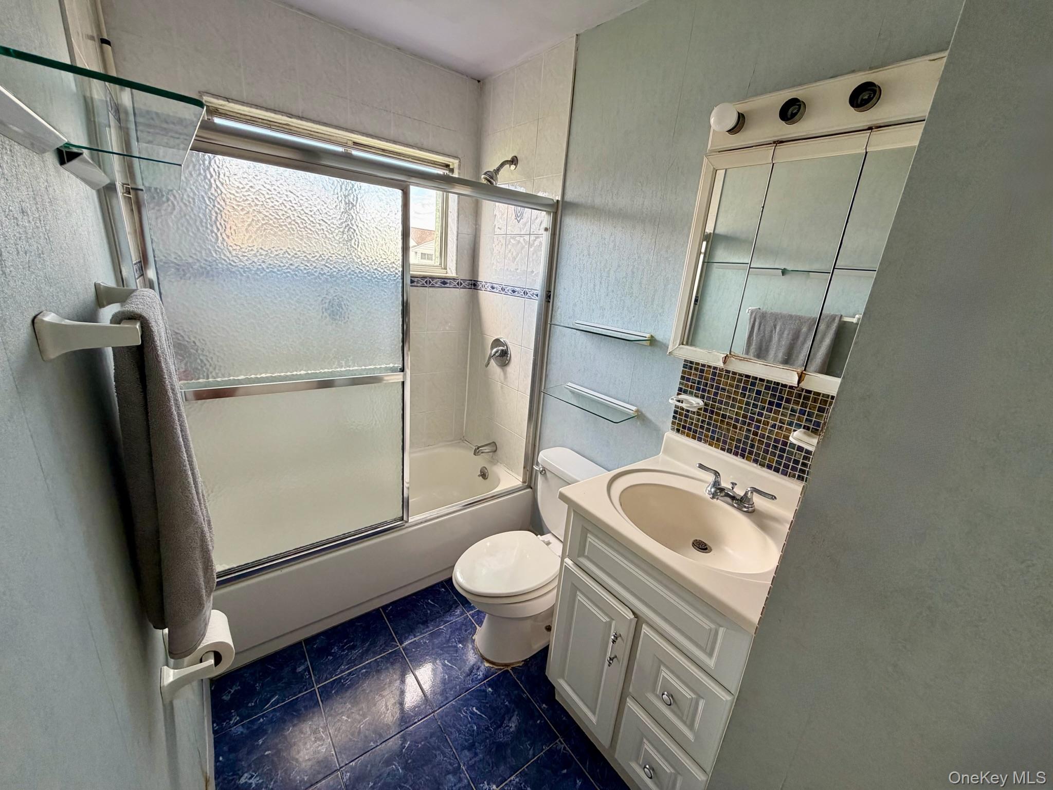 47 Van Buren Street Property Photo 10