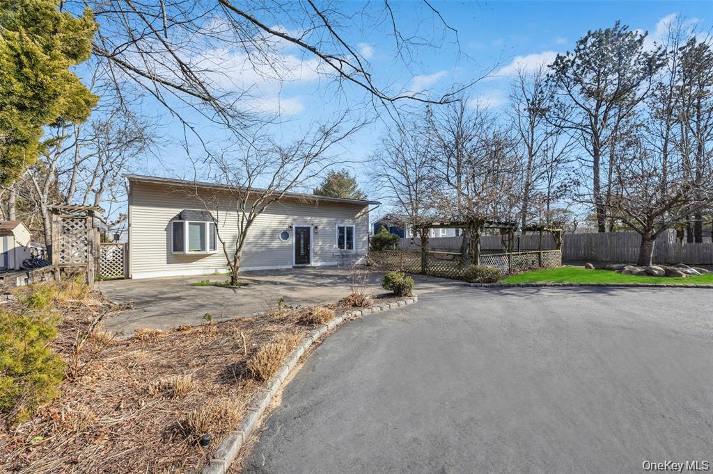 79 C Traction Boulevard Property Photo 1