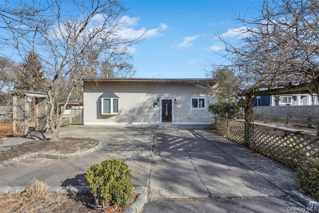 79 C Traction Boulevard Property Photo 2