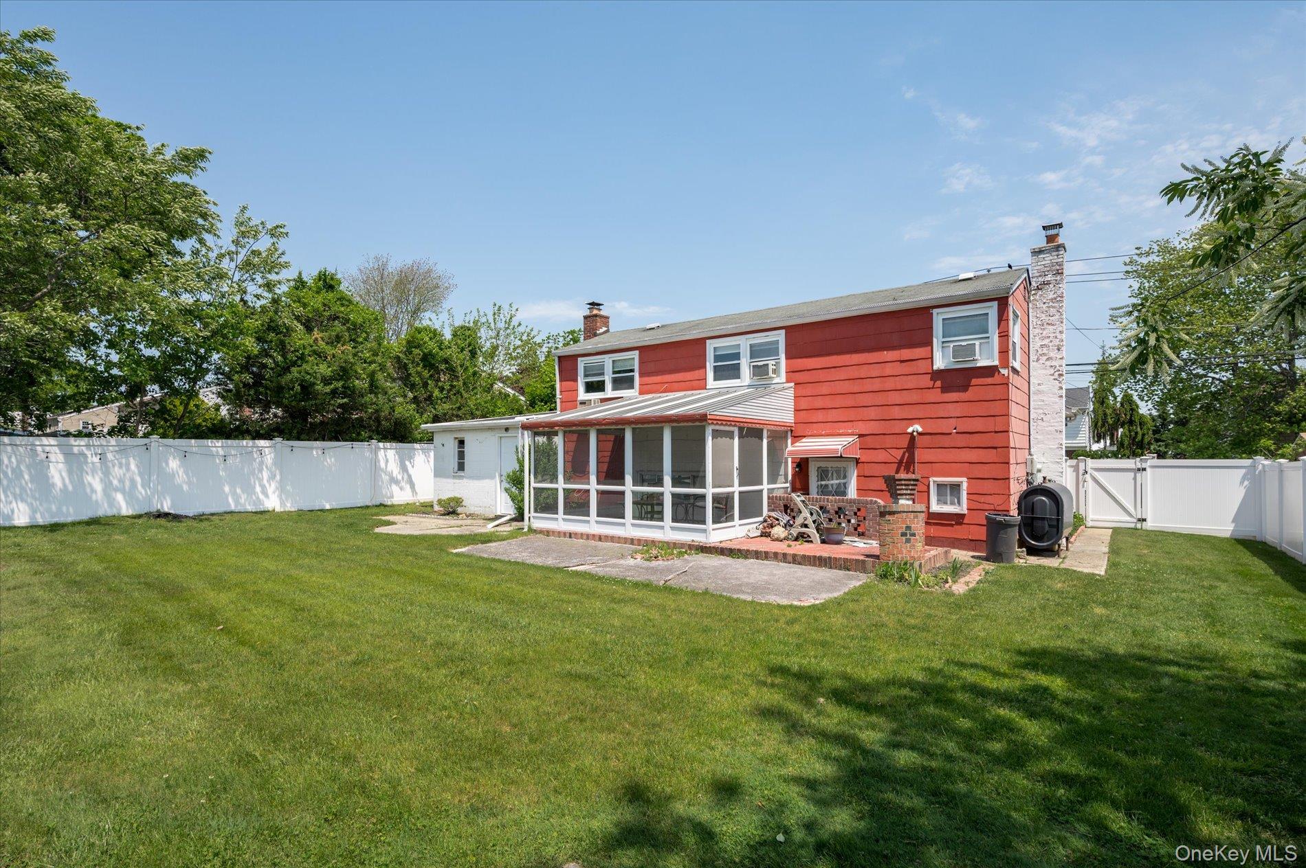 330 Woods Road Property Photo 17