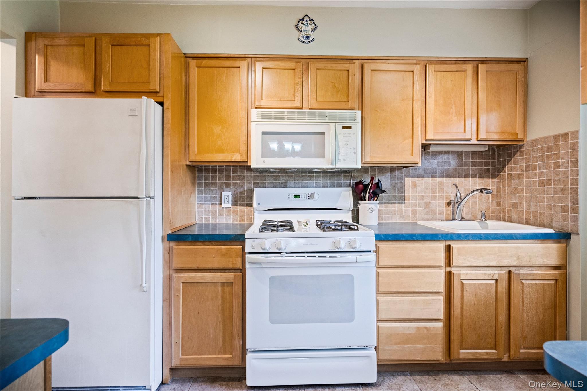 1 Edwards Street 2d Property Photo 7